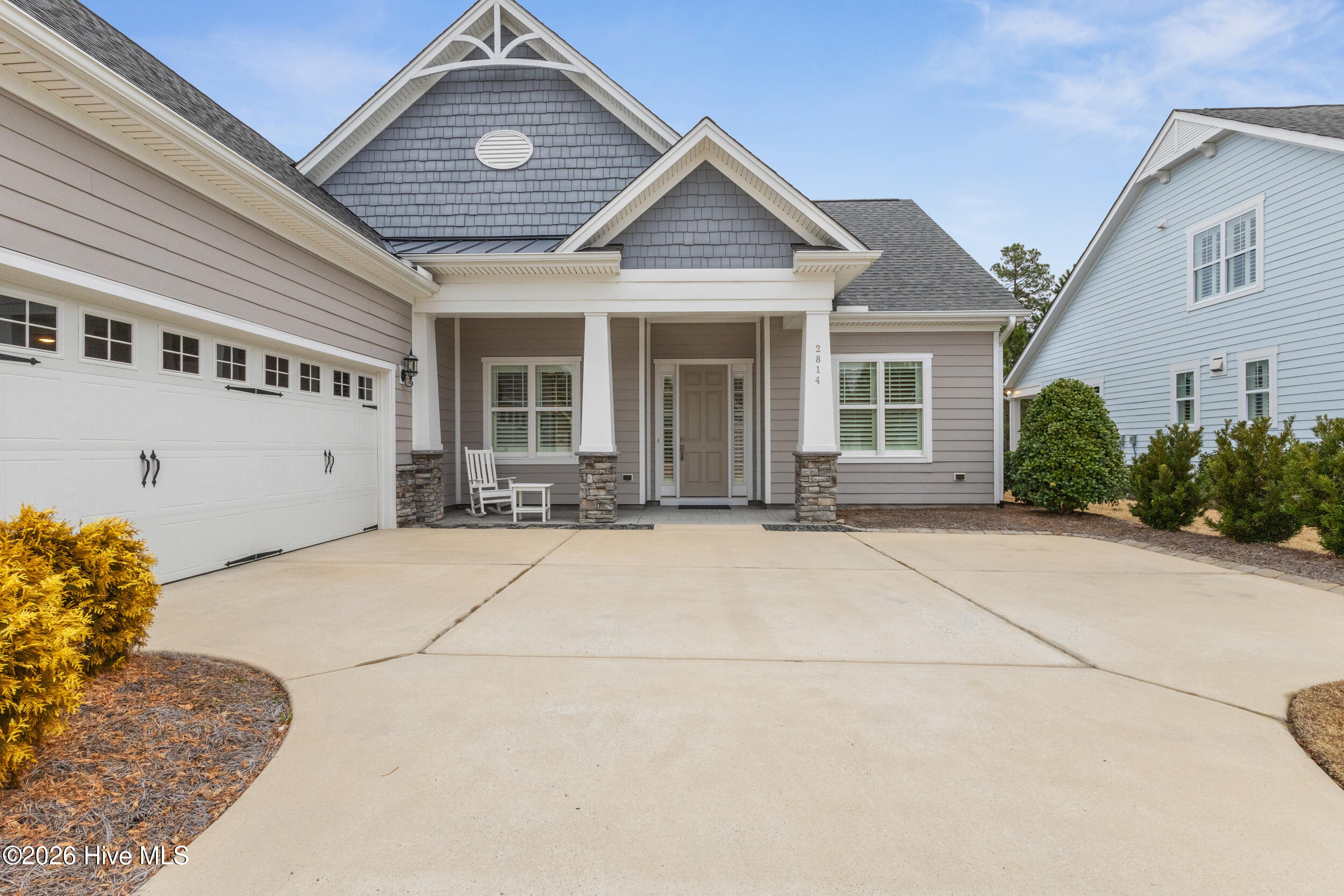 2814 Pine Bloom Way