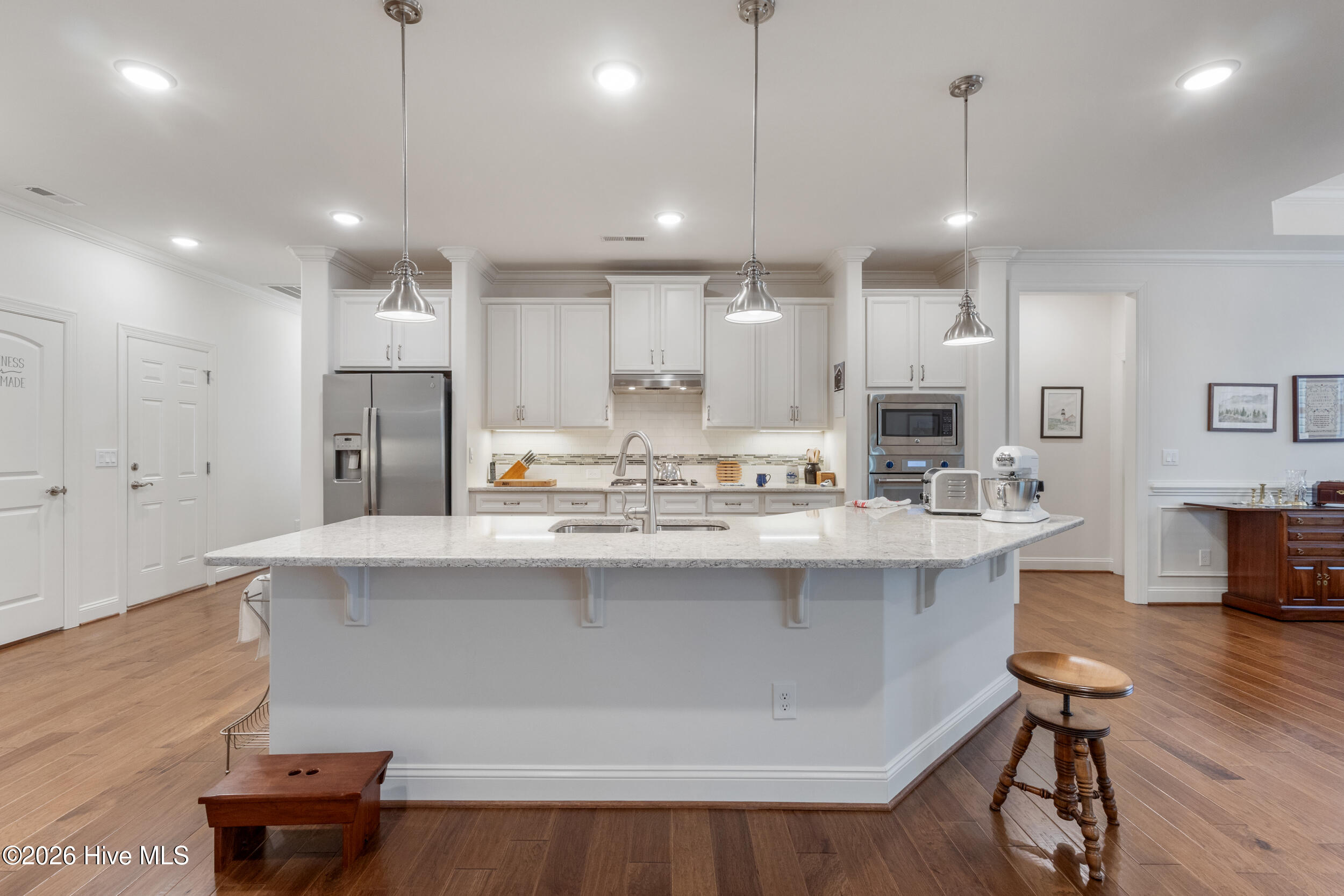 2814 Pine Bloom Way