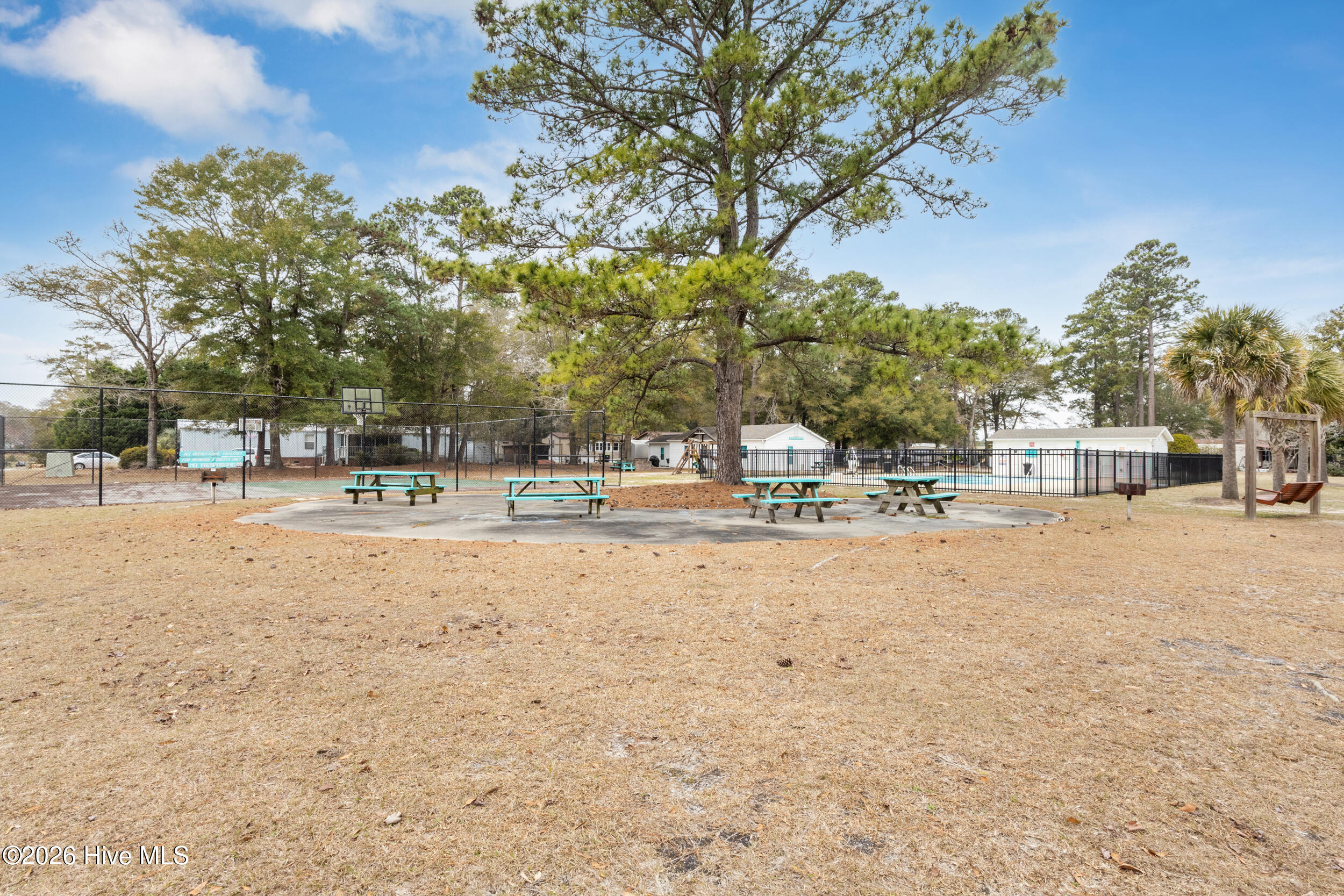 9243 Bonaparte Drive SW