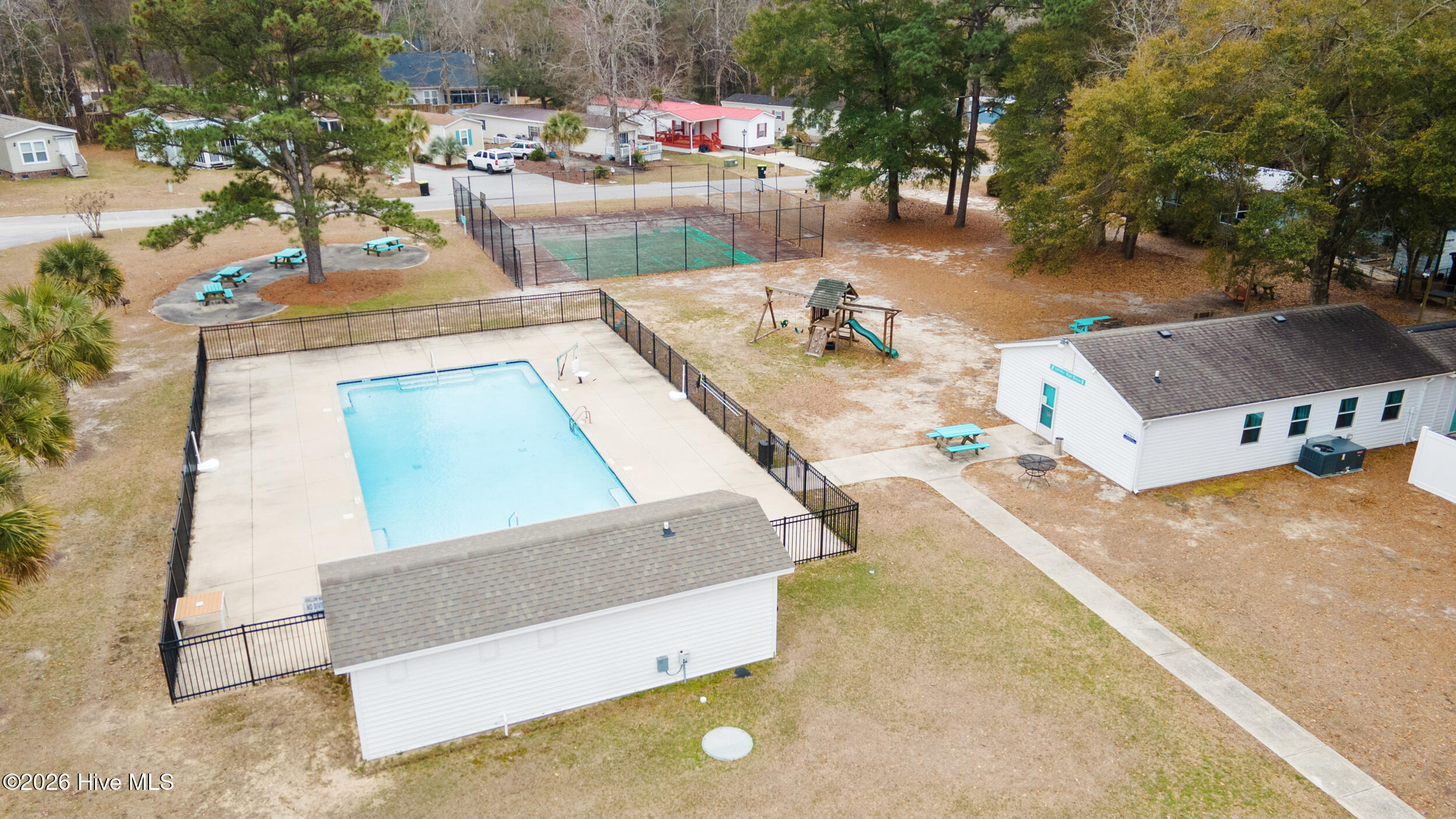 9243 Bonaparte Drive SW