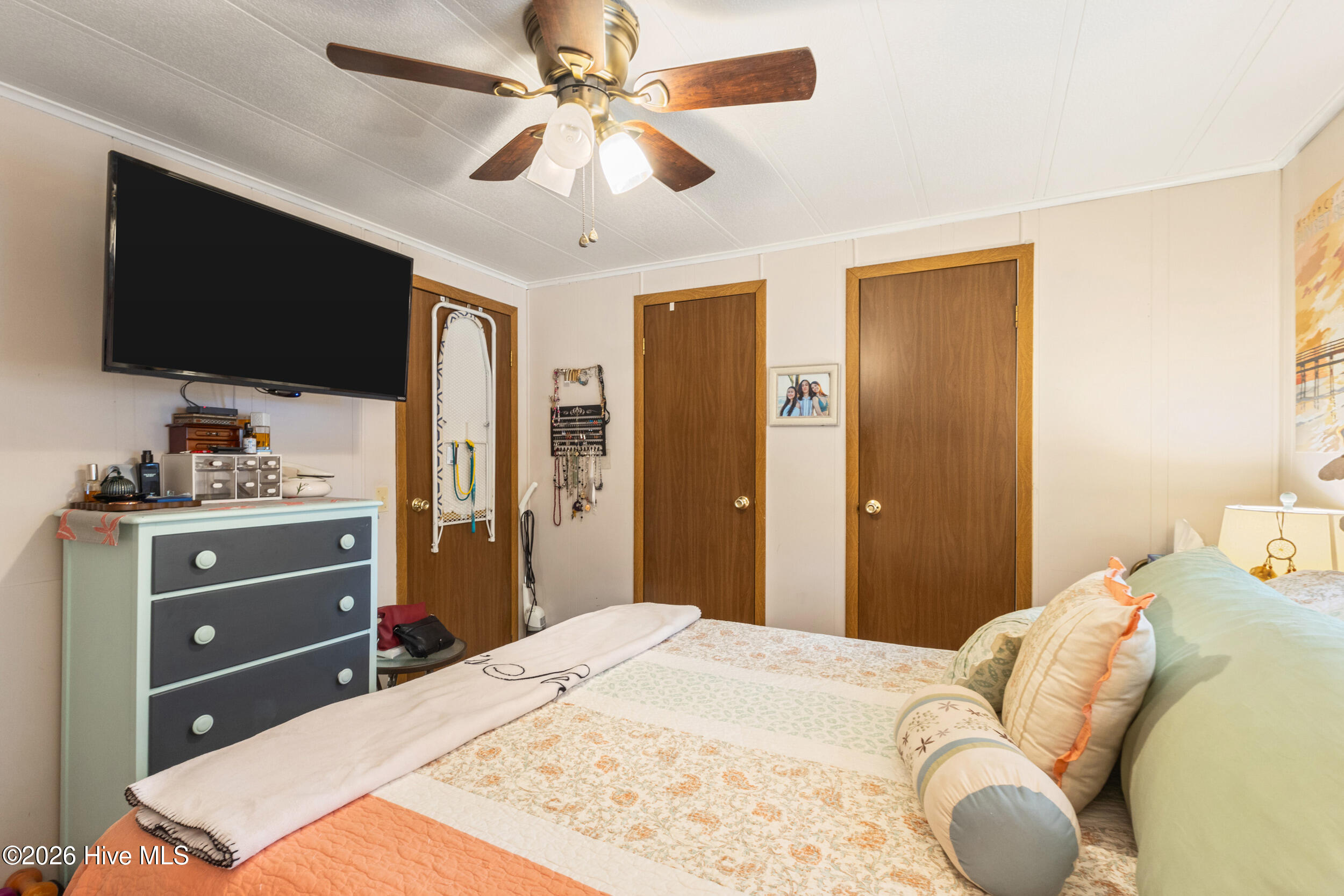 9243 Bonaparte Drive SW