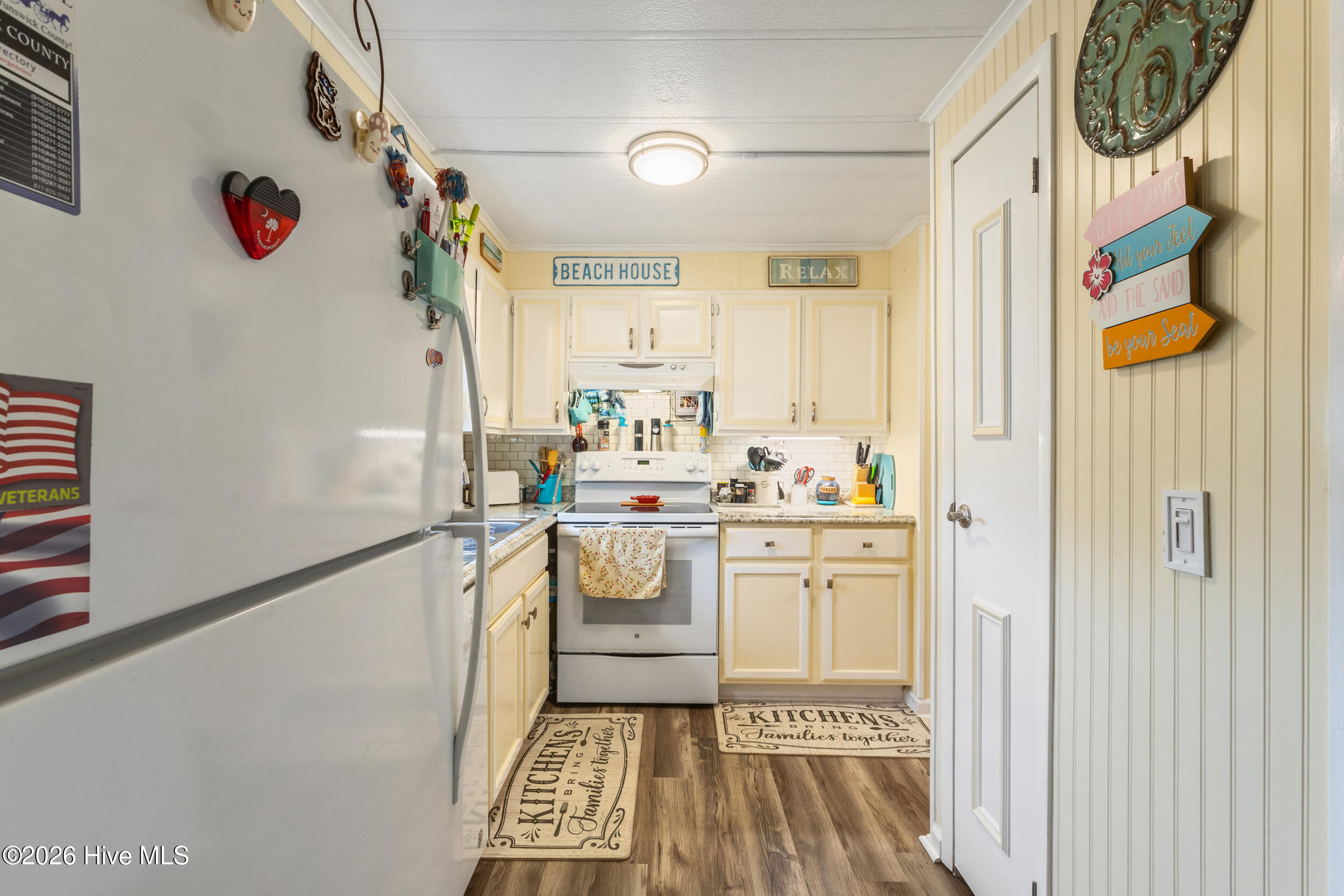 9243 Bonaparte Drive SW