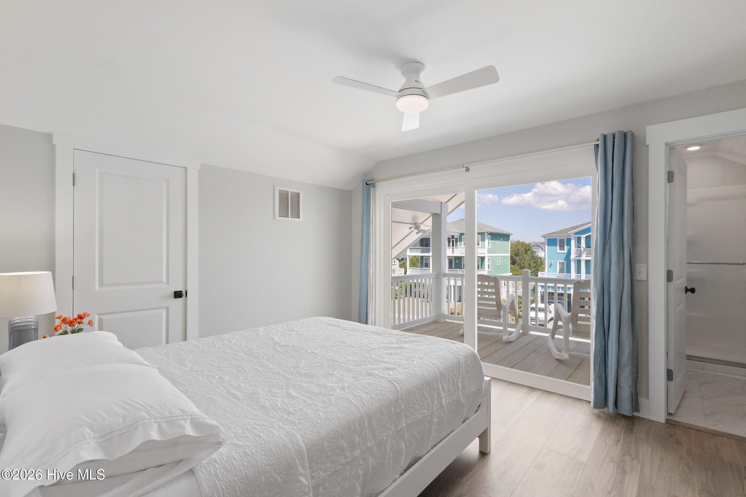 1031 Ocean Boulevard W