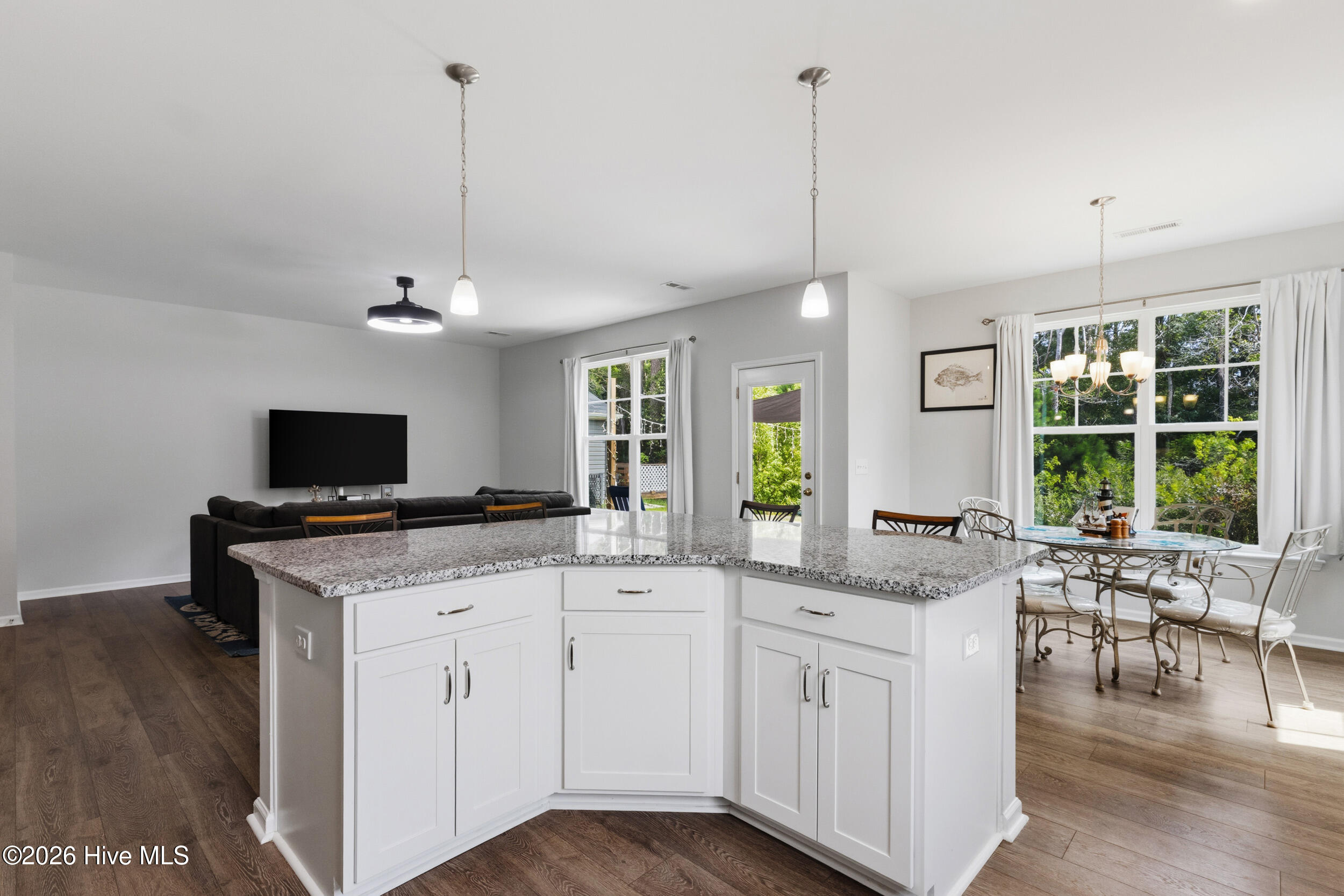 741 Landmark Cove