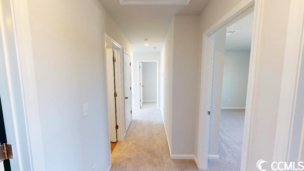 152 Saddle St