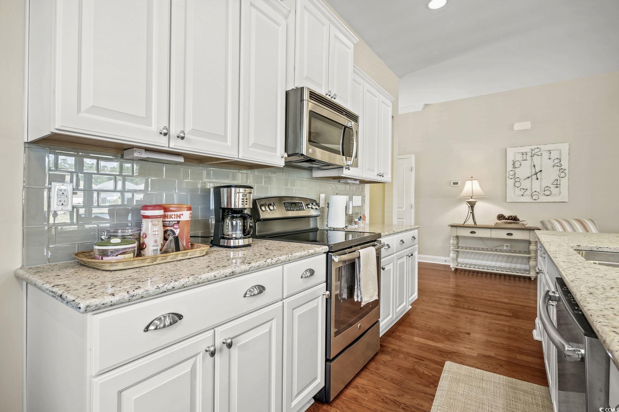 786 Callant Dr.