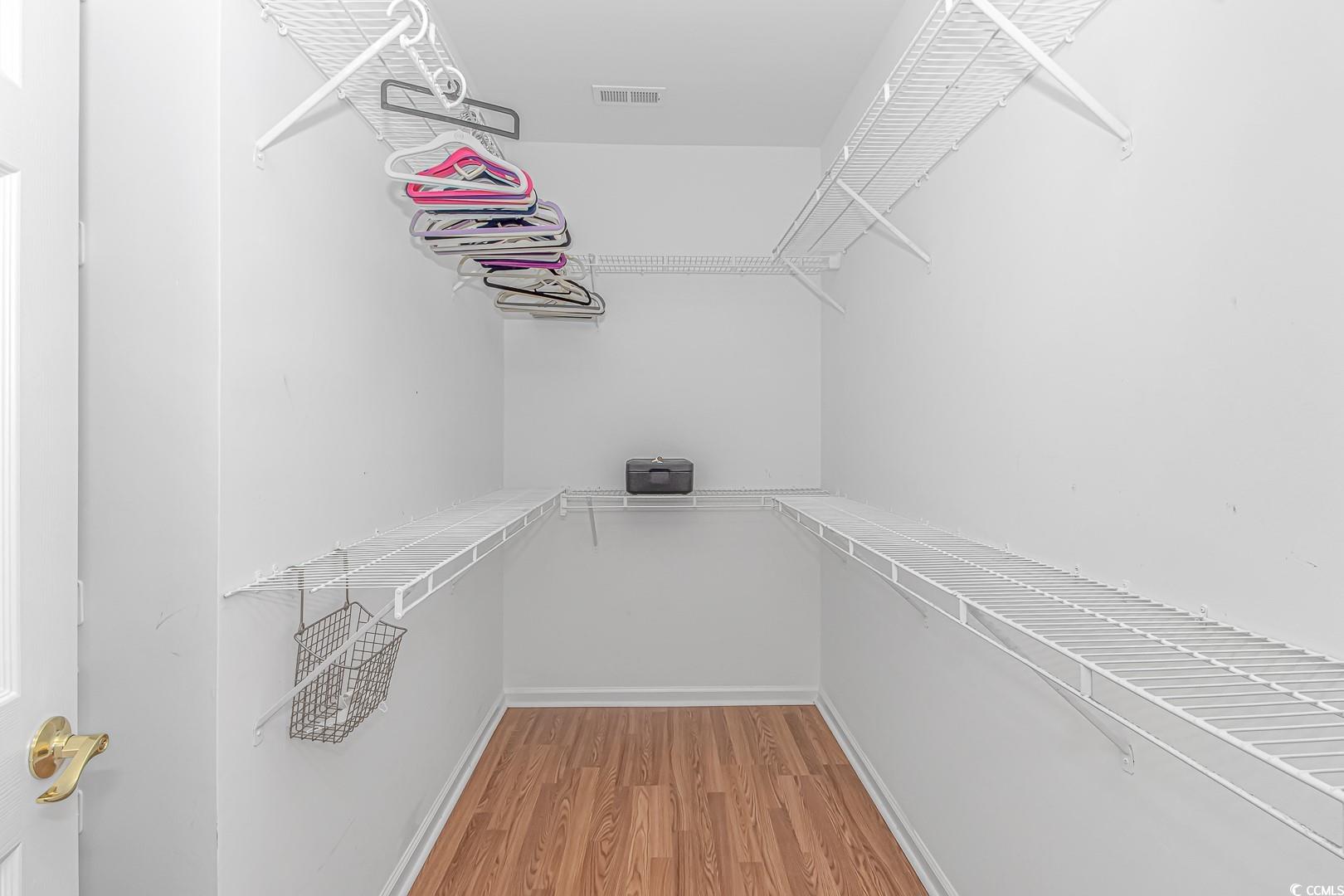 1319 Chelsea Ln.