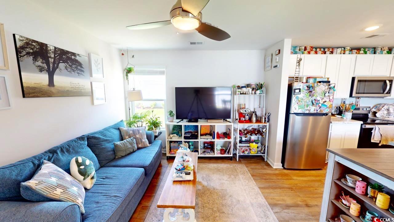 486 Samara Dr.