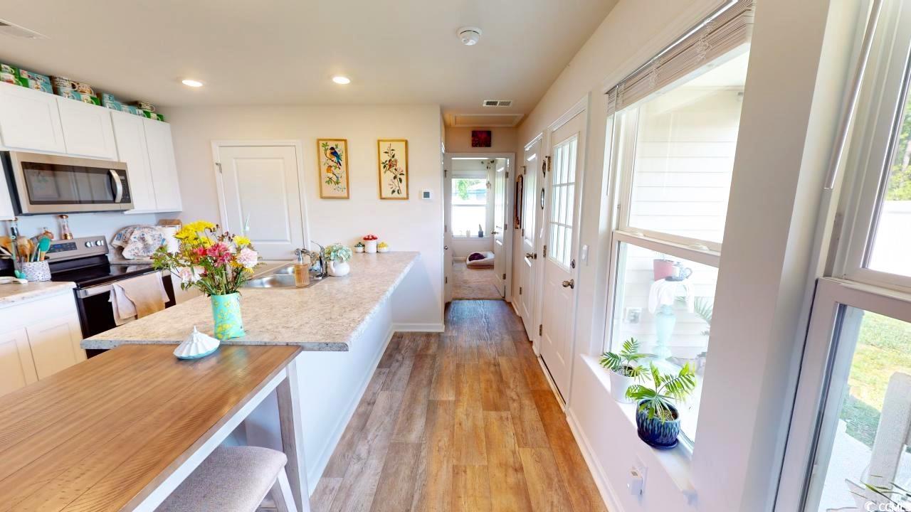 486 Samara Dr.