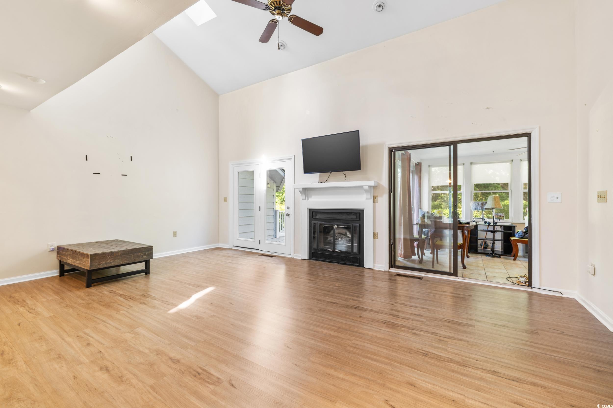 2132 Brunswick Circle