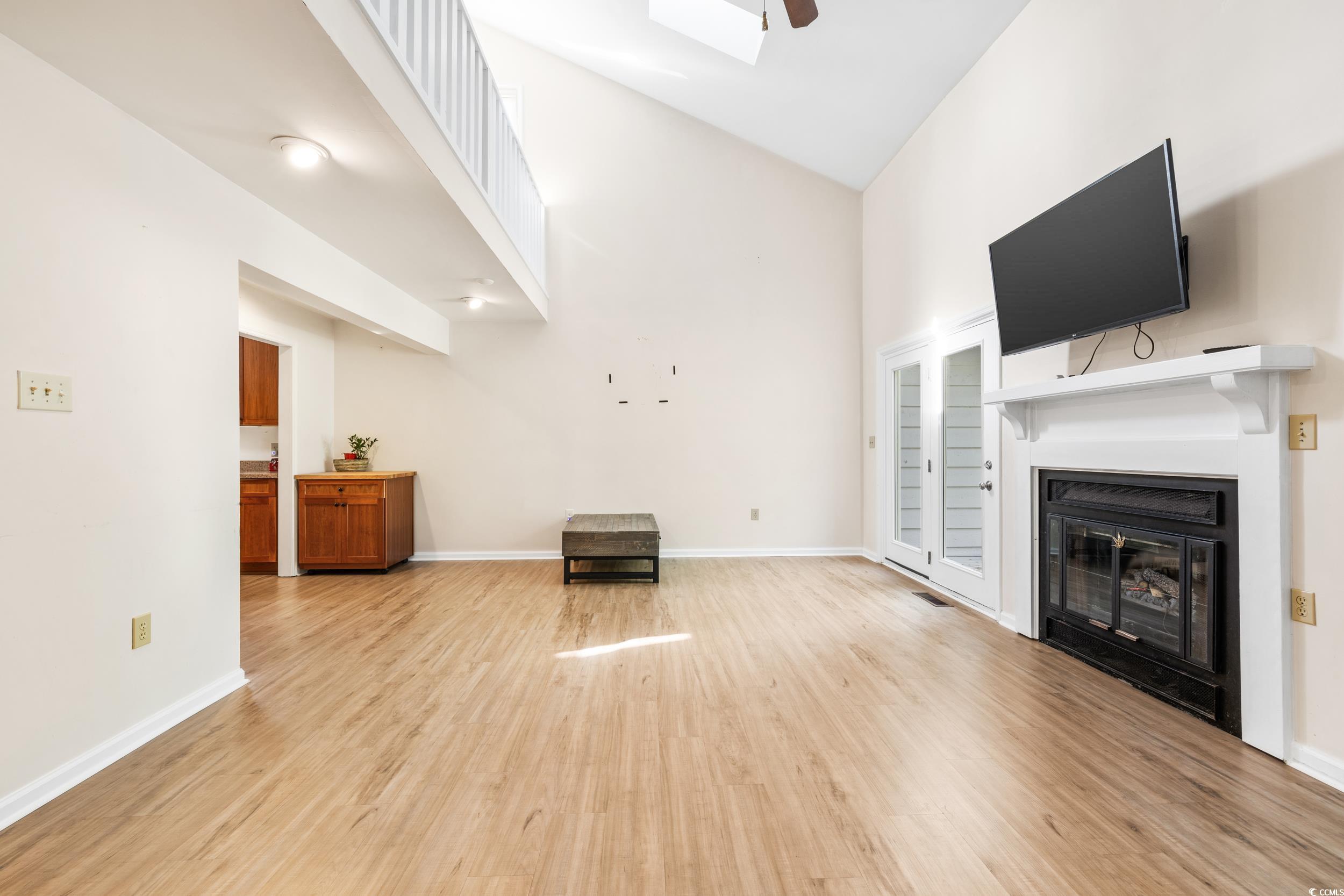 2132 Brunswick Circle