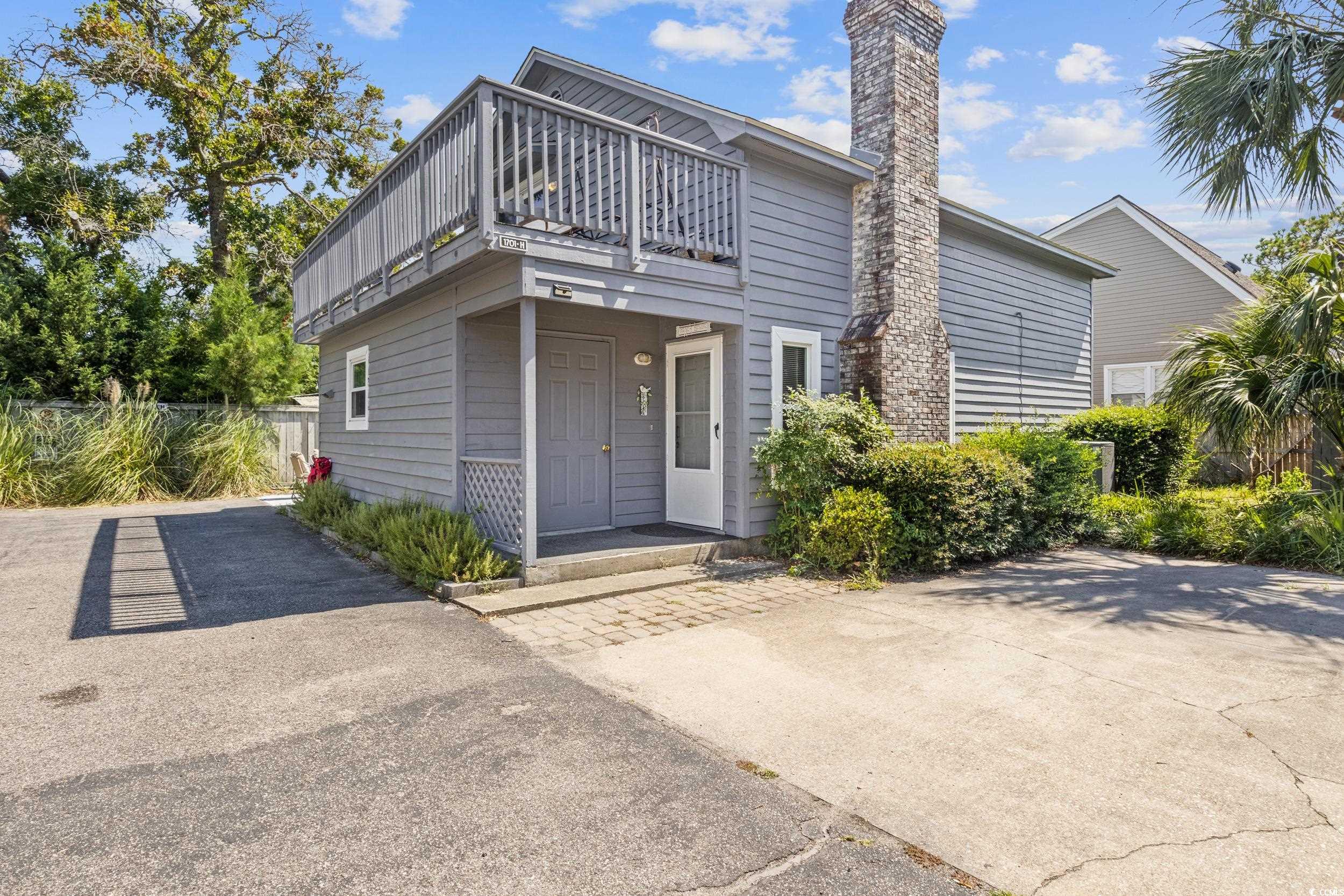 1701 Edge Dr.