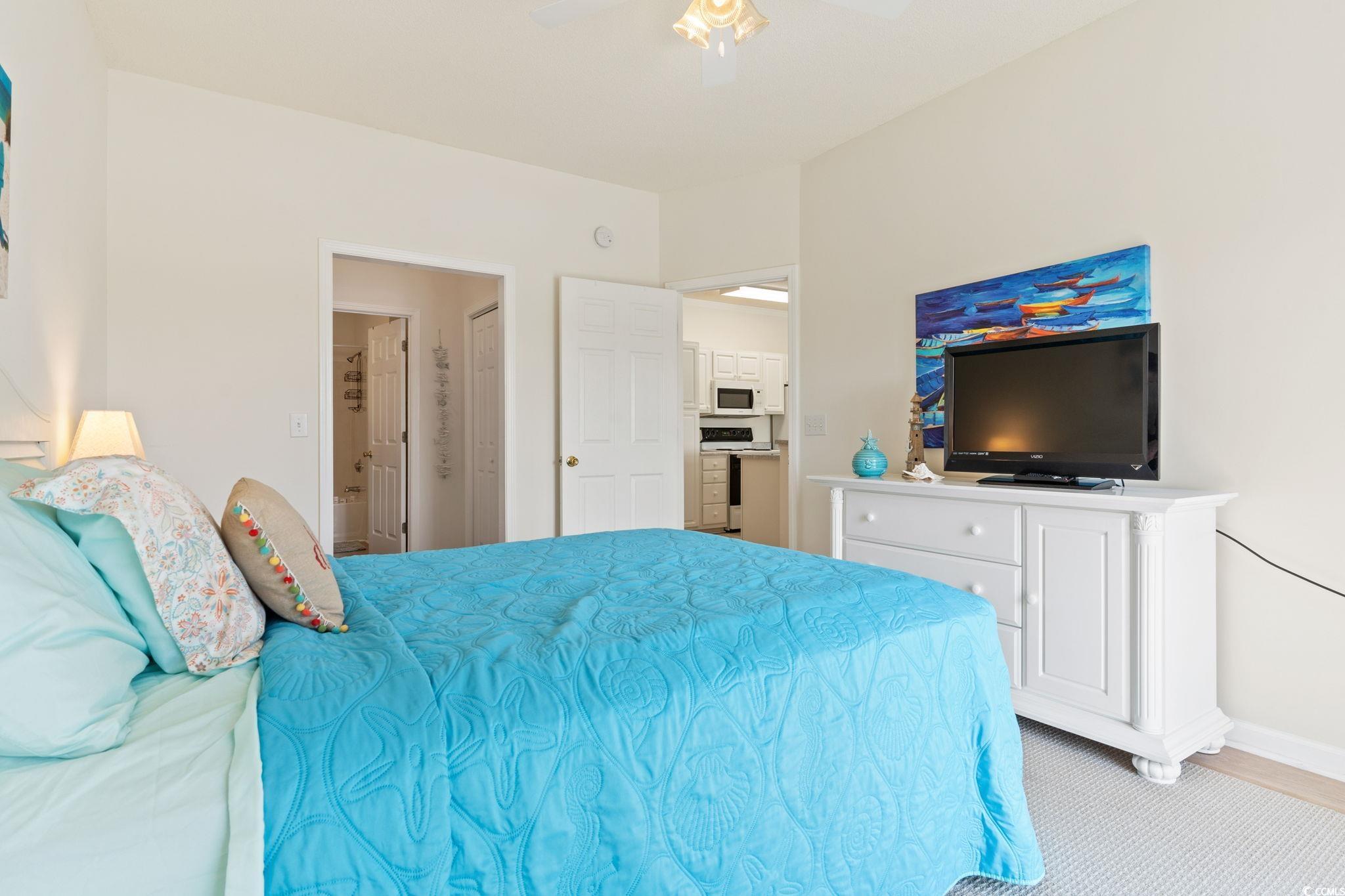 4501 W Harbour Ct. Unit: R-13