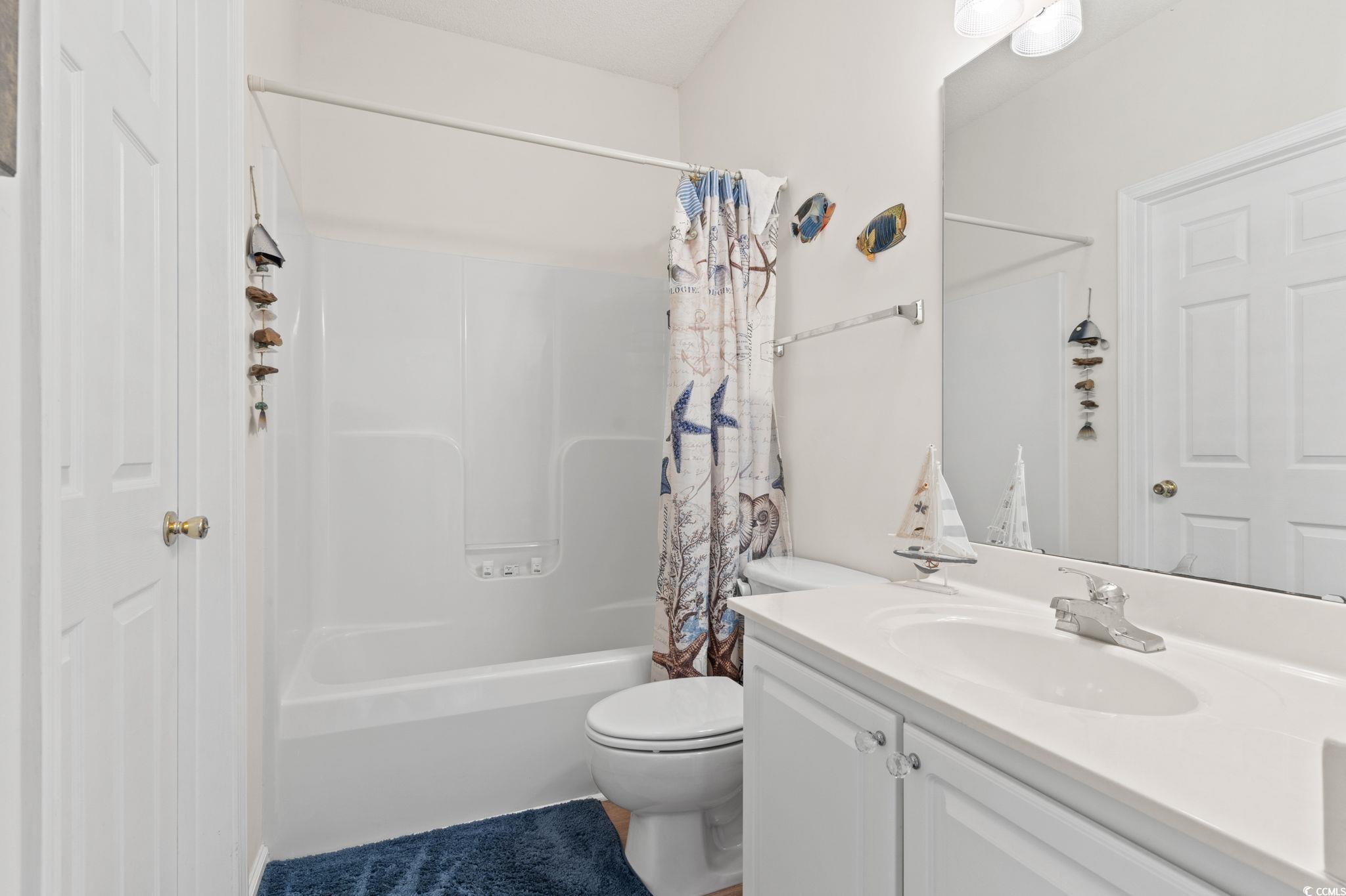 4501 W Harbour Ct. Unit: R-13