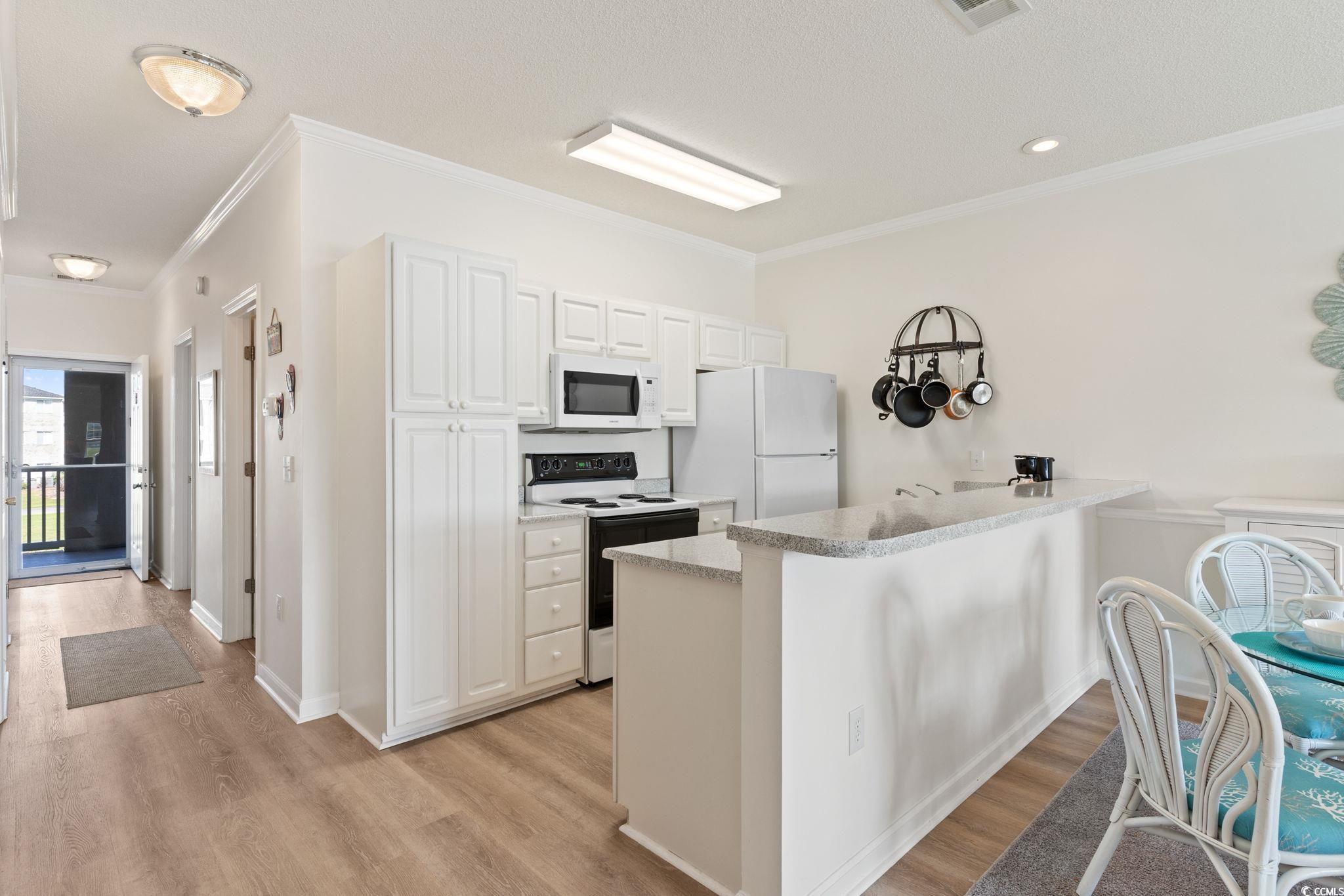 4501 W Harbour Ct. Unit: R-13