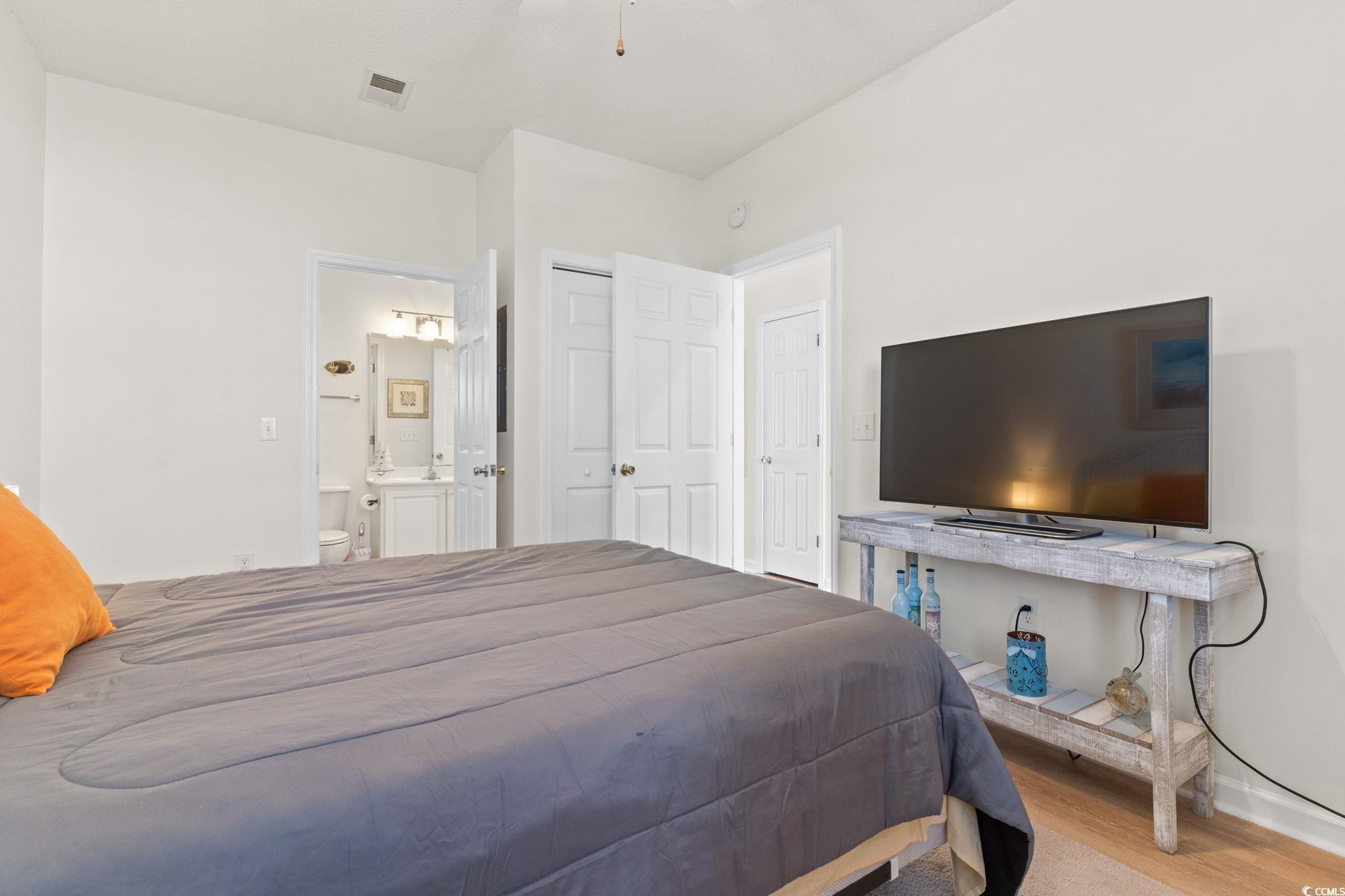 4501 W Harbour Ct. Unit: R-13