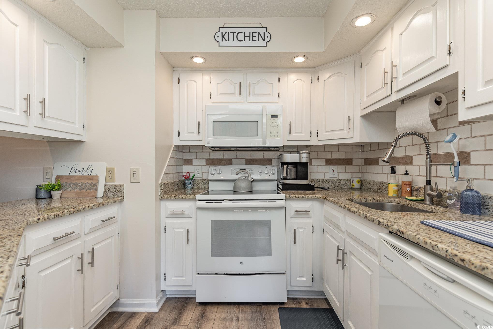 4242 Pinehurst Circle Unit: N3