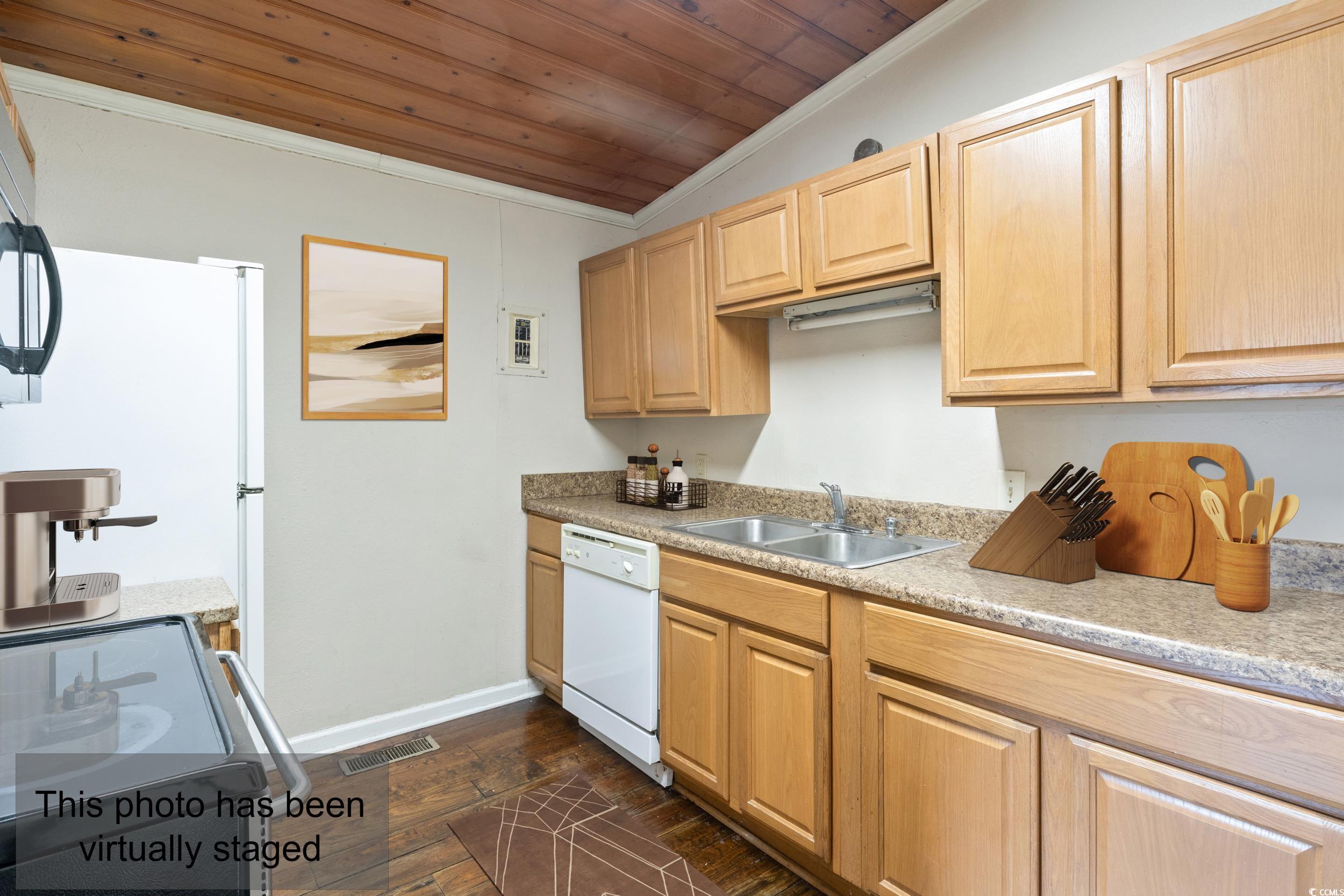 111 N Hollywood Dr. Unit: Unit A