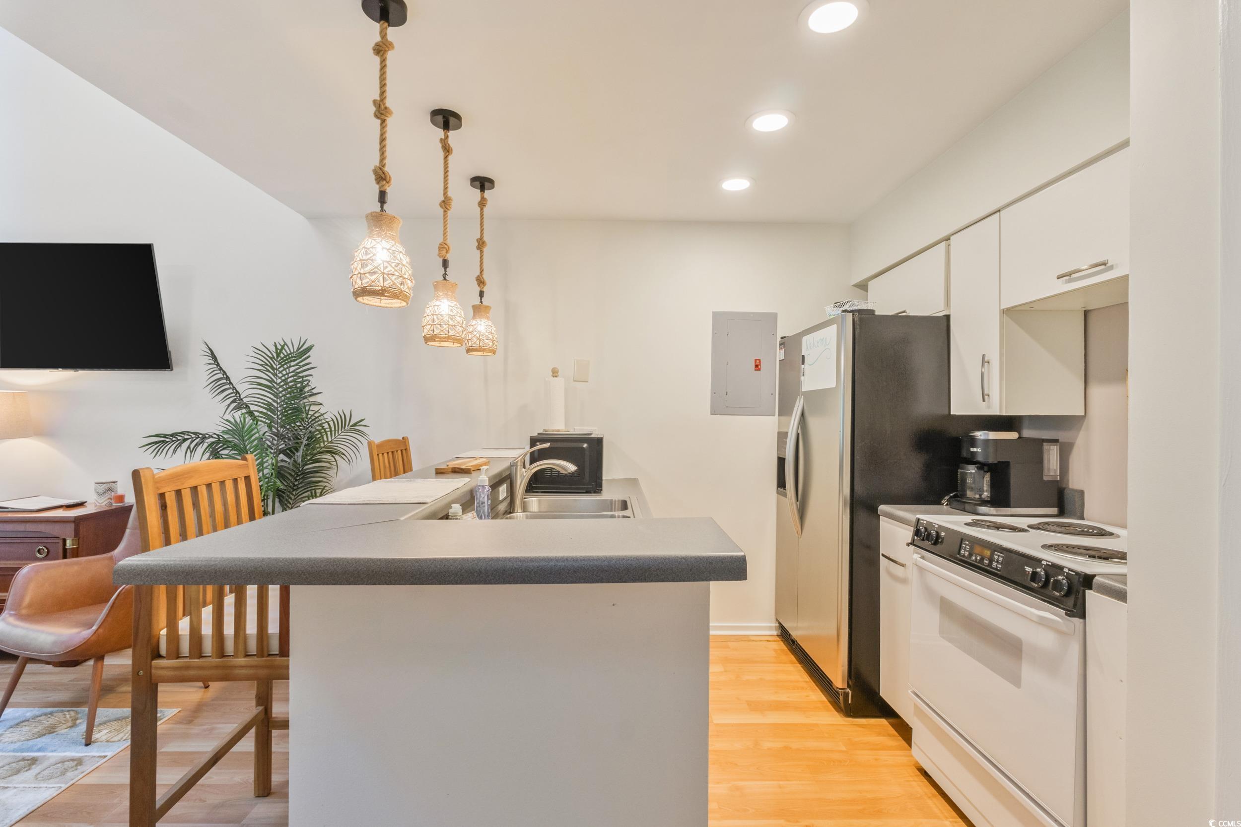 4506 Little River Inn Ln.