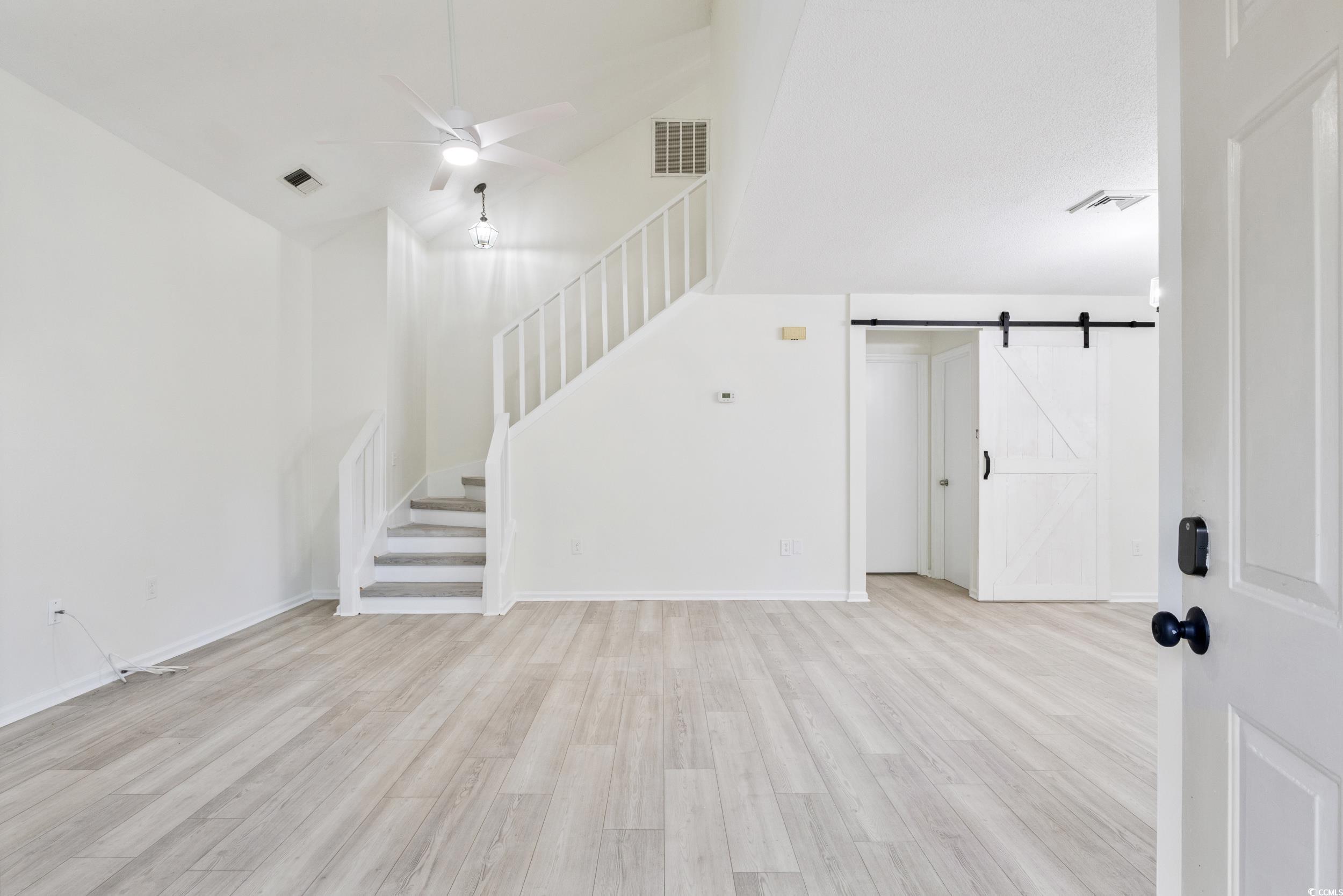 2112 Brunswick Circle