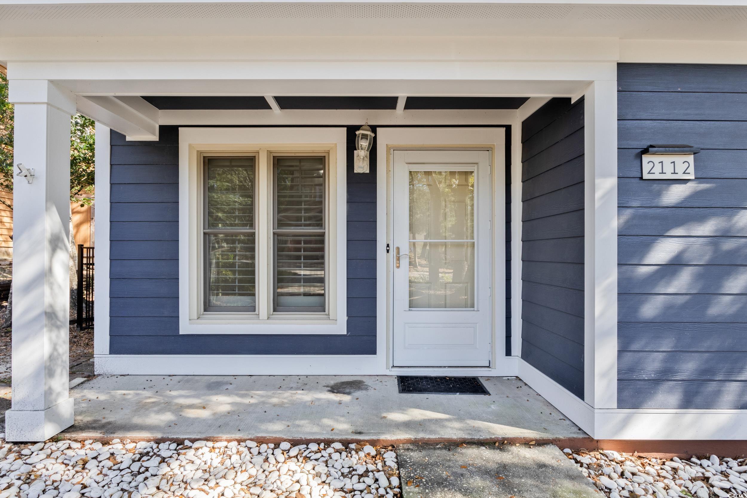 2112 Brunswick Circle