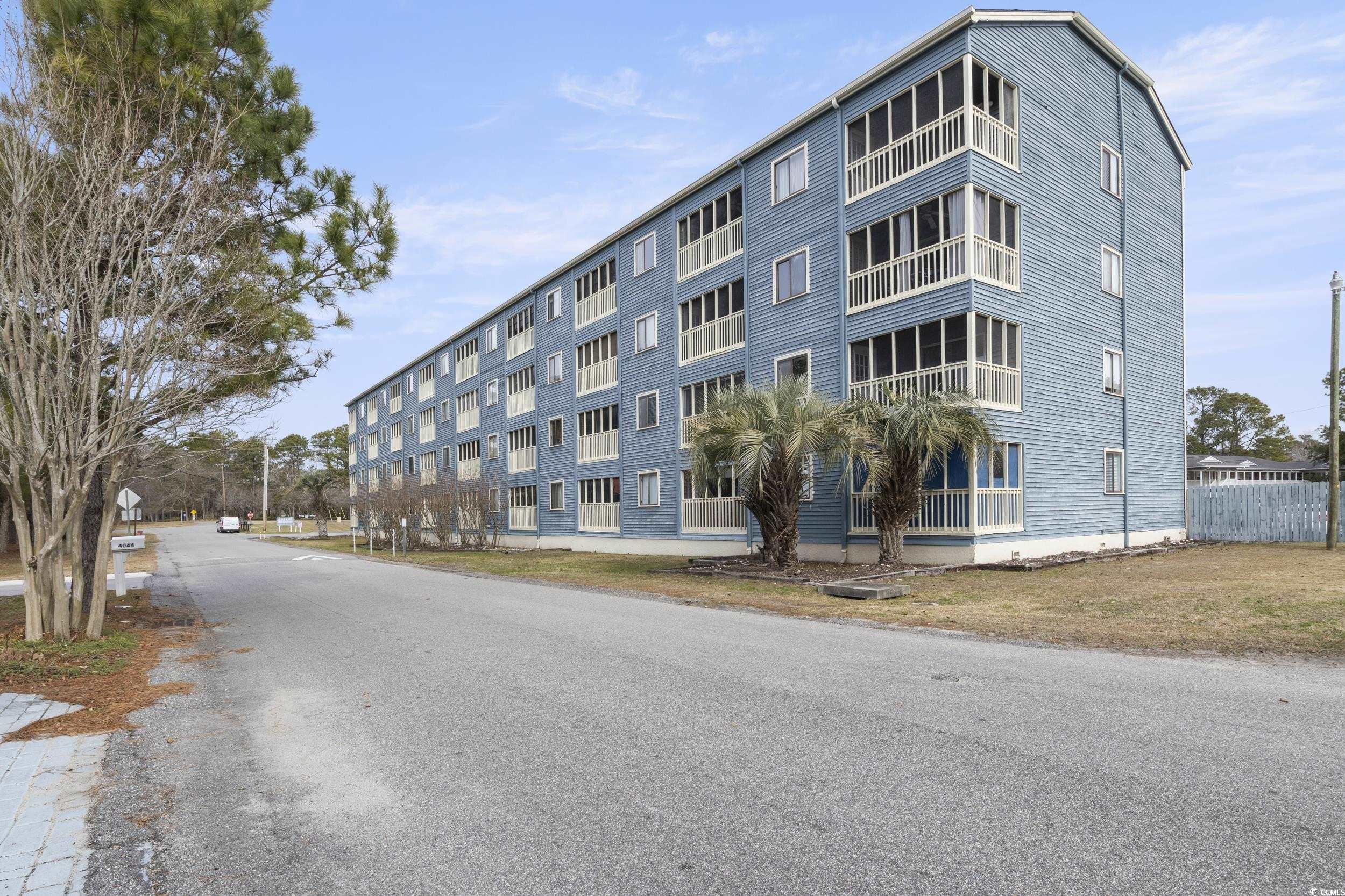 4015 Fairway Dr. Unit: 109