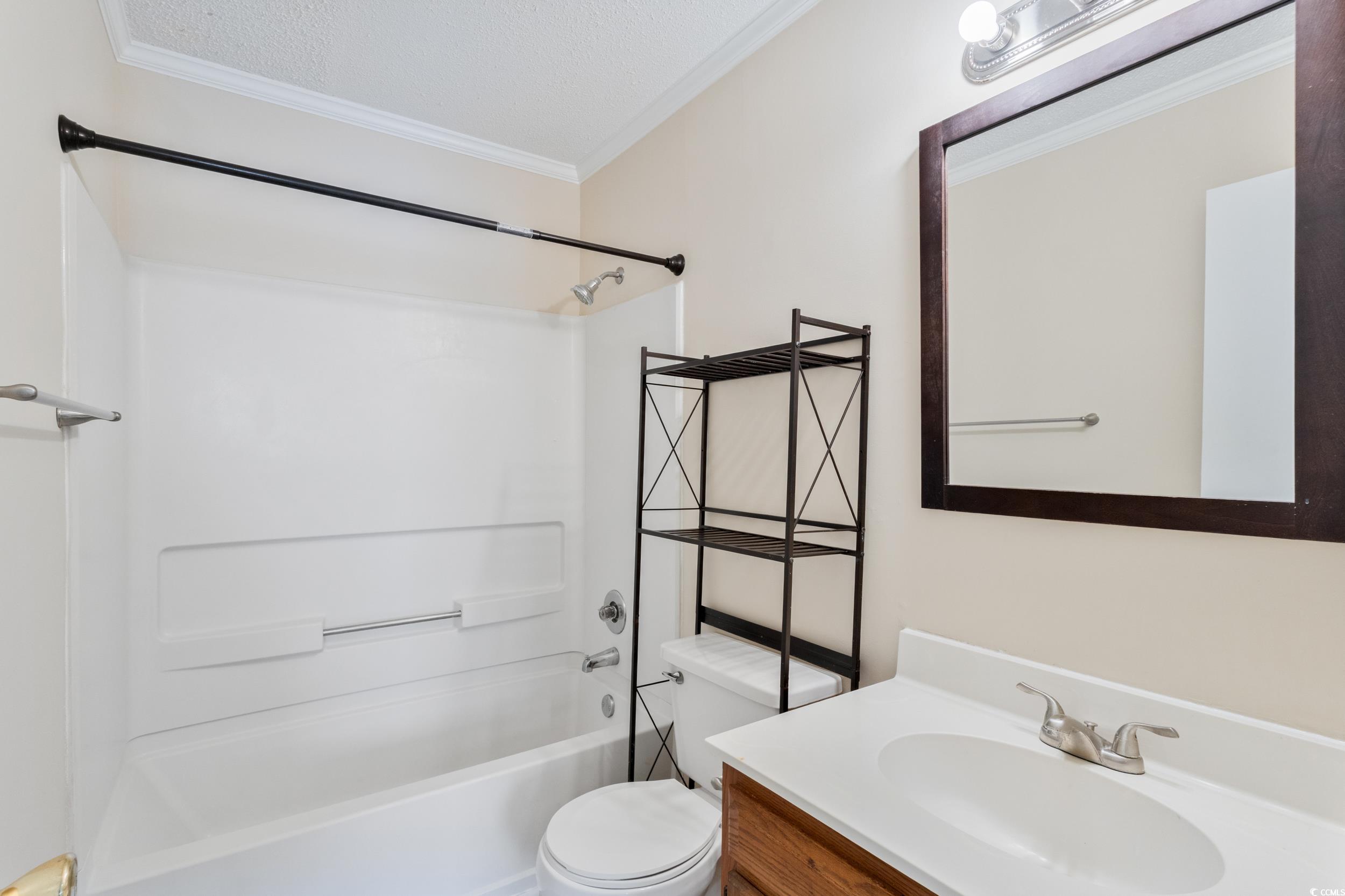 4015 Fairway Dr. Unit: 109