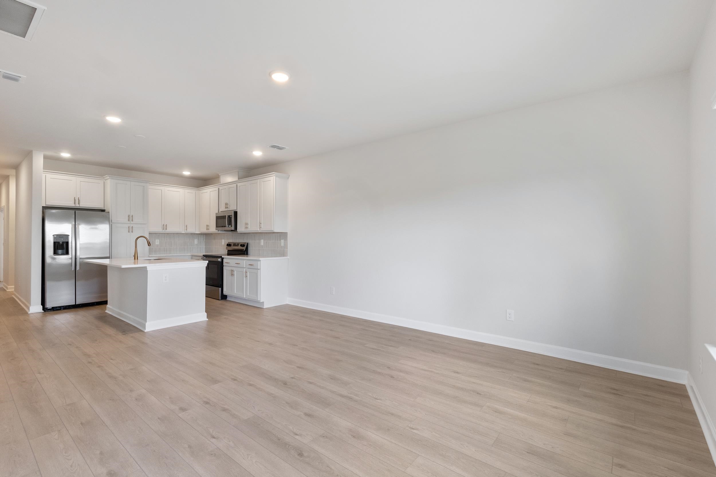 730 Ebb Tide Rd.