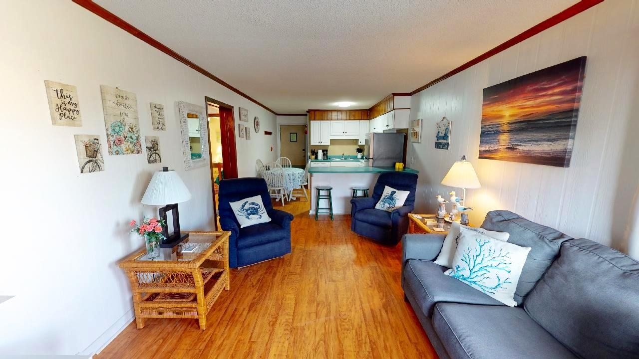 9660 Shore Dr.