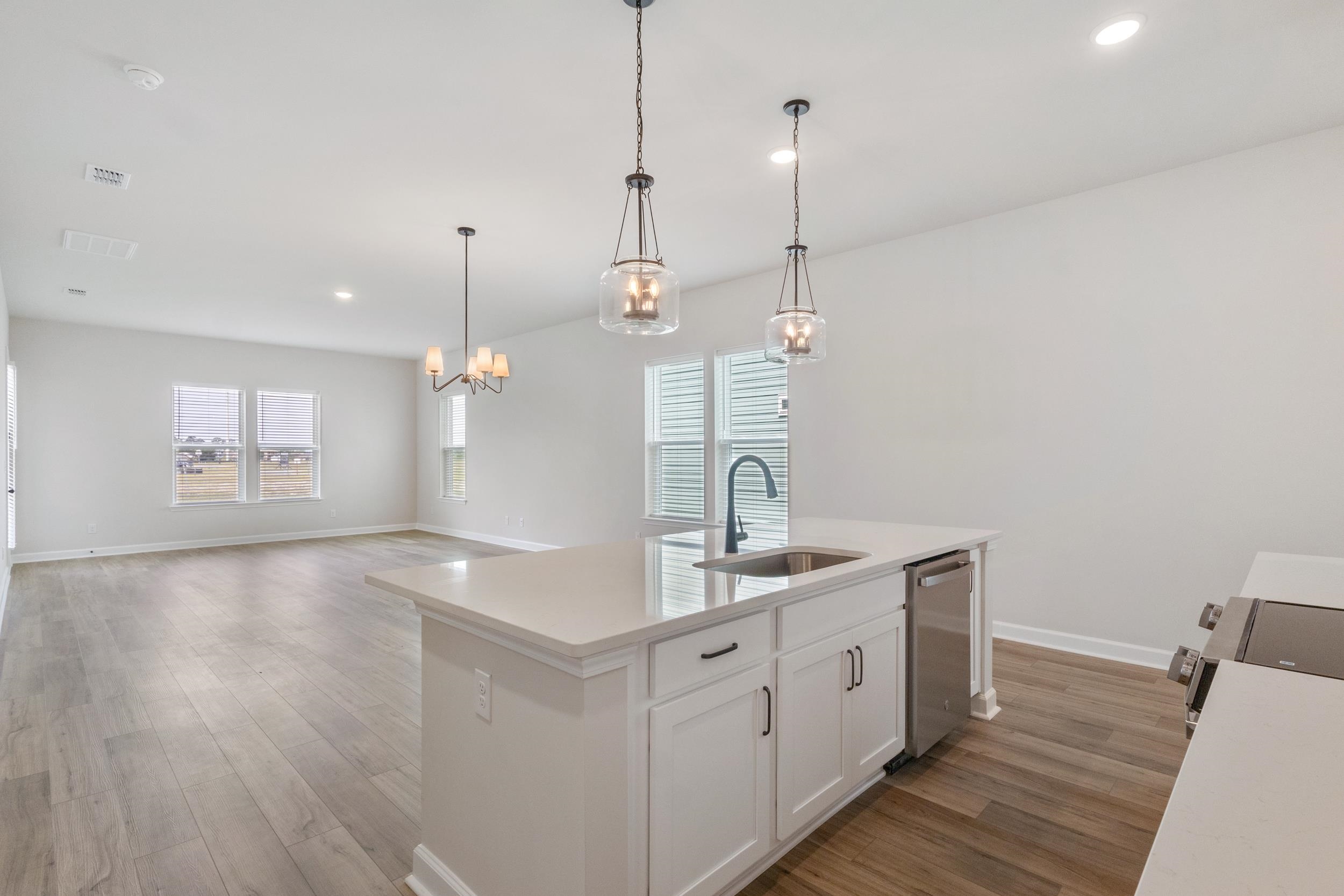 782 Ebb Tide Rd.