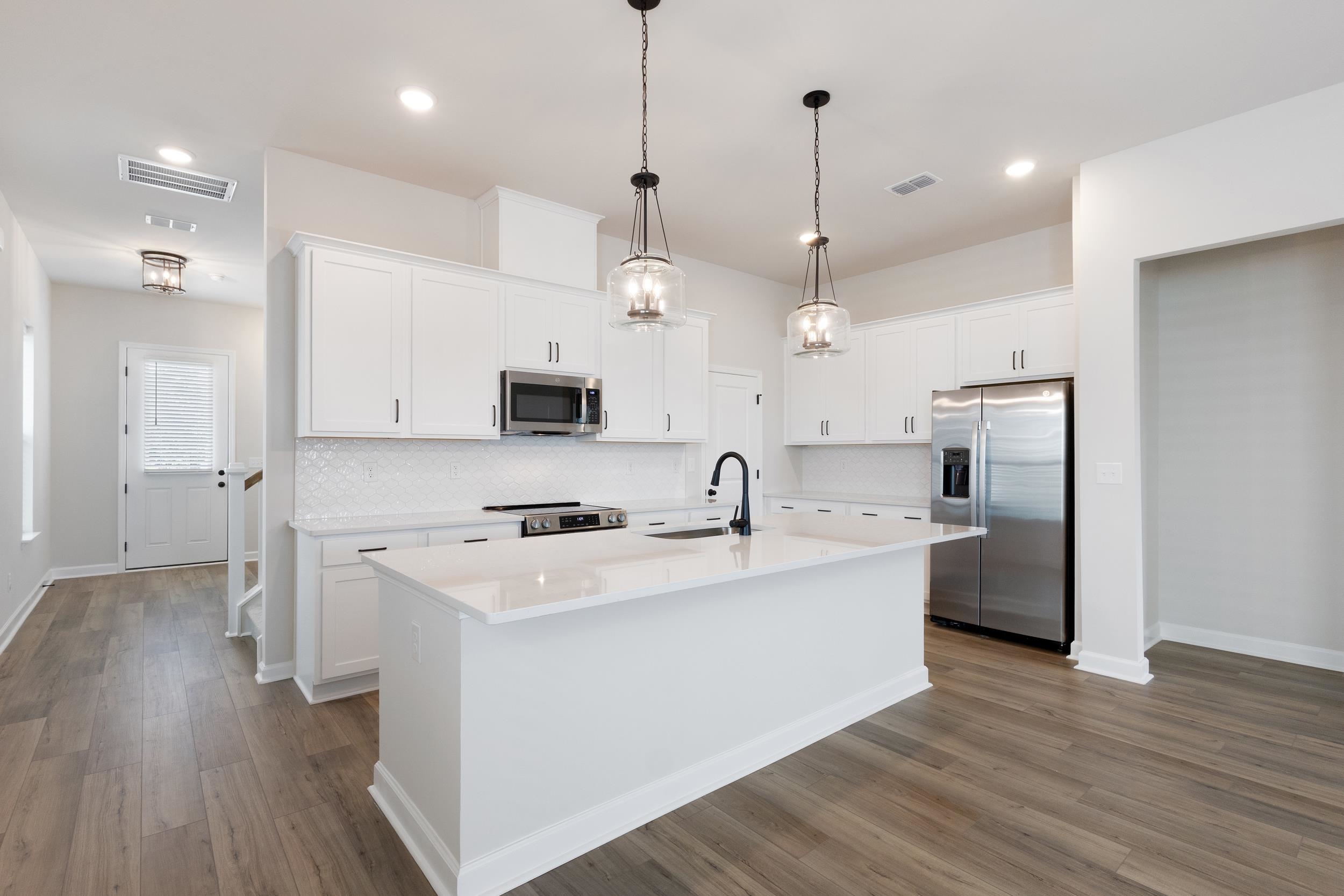 782 Ebb Tide Rd.