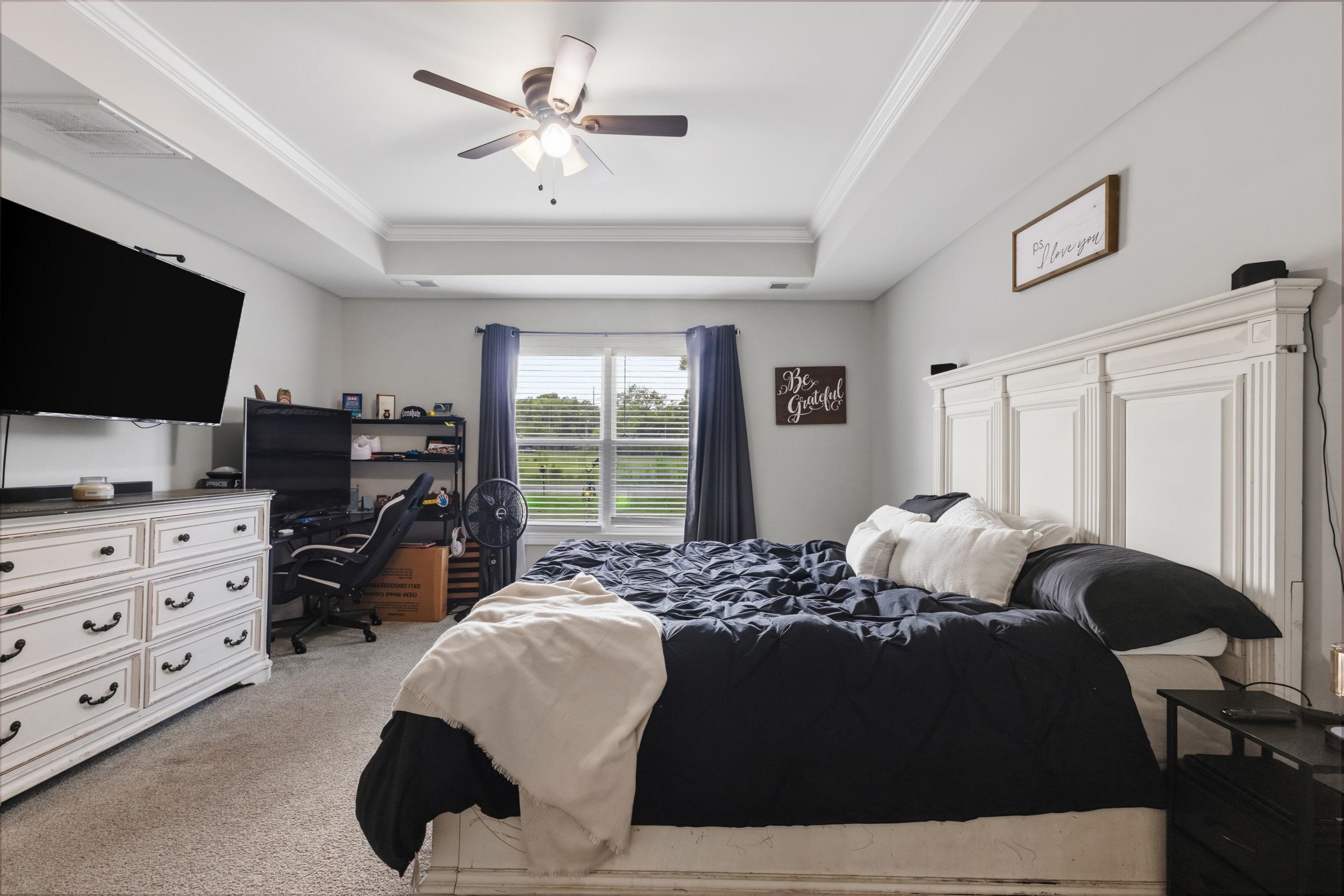 3911 Lake Dr.