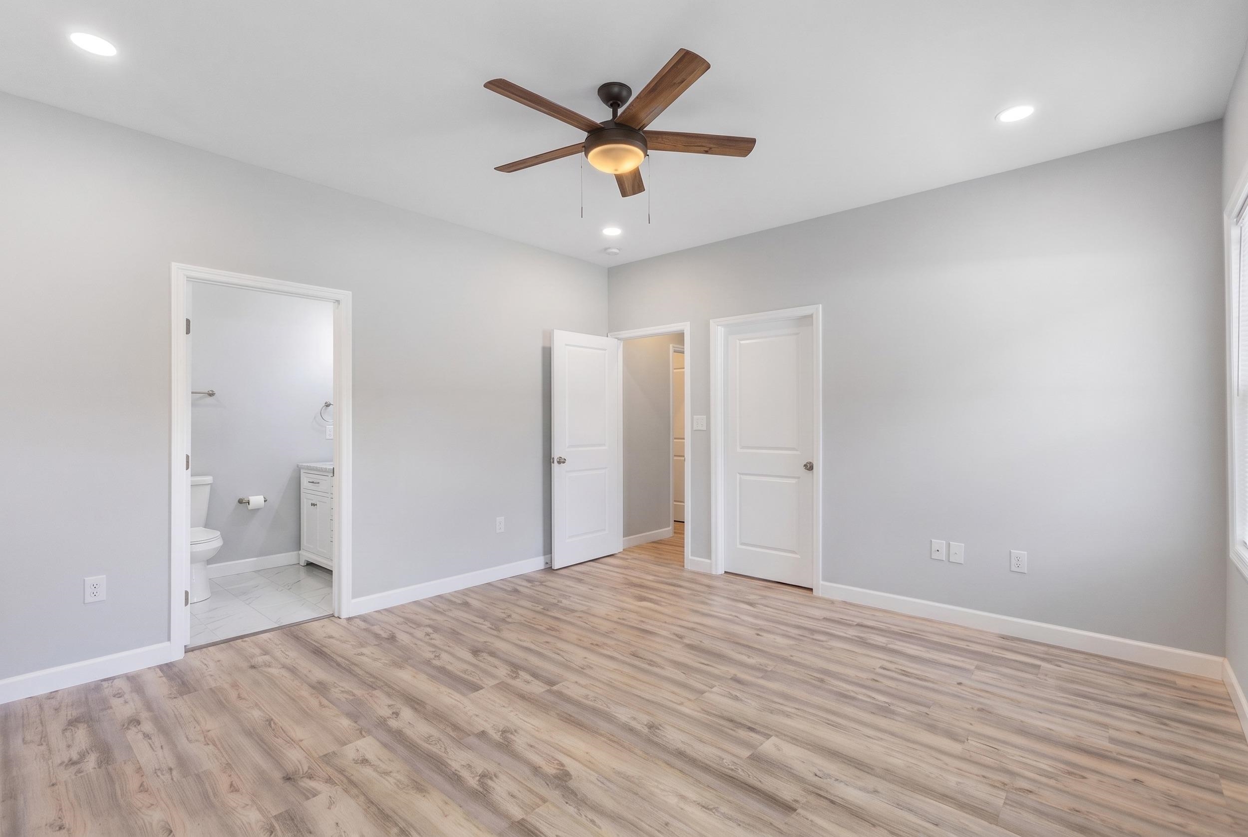 2180 Seaford Dr.