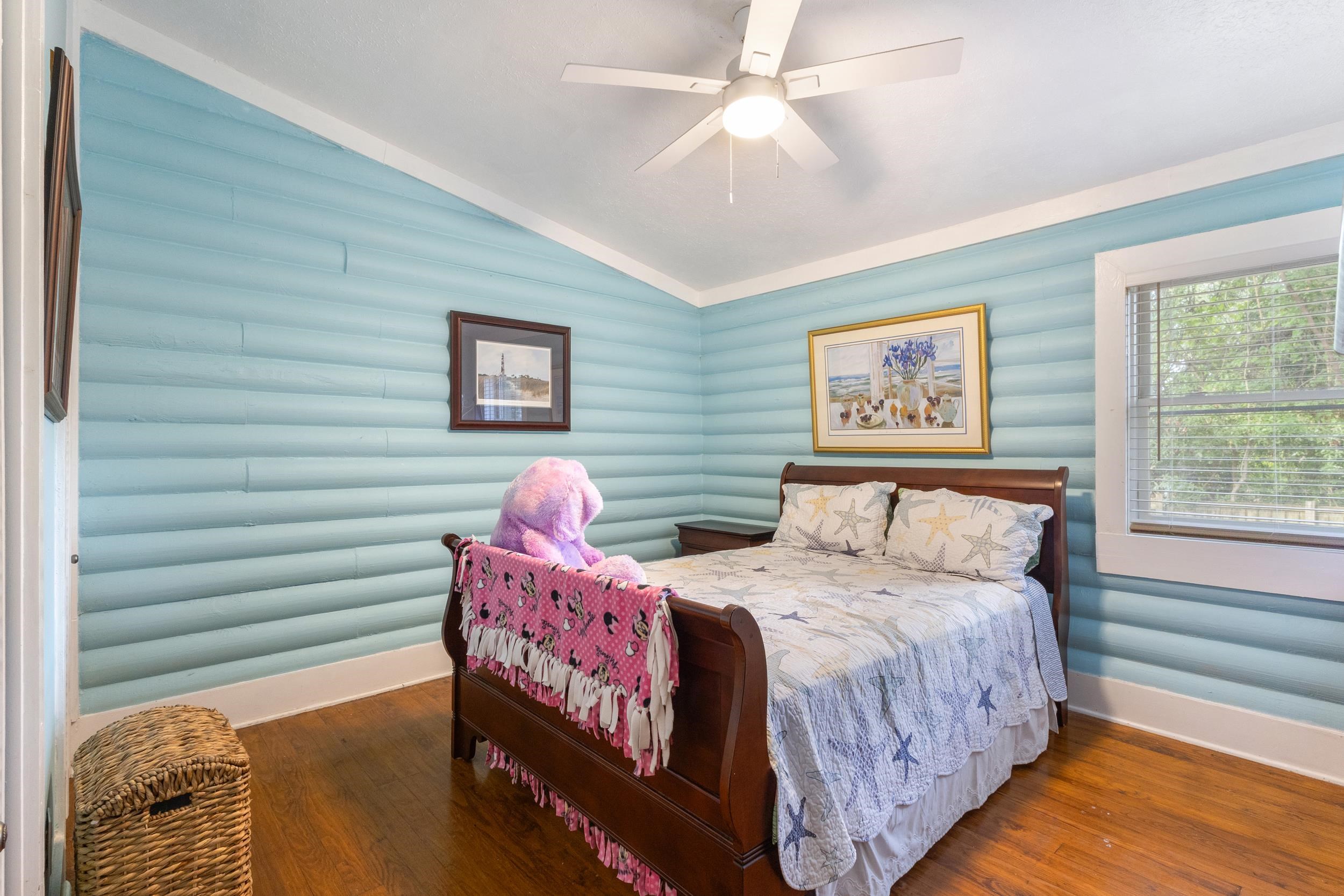 2220 Franklin Circle