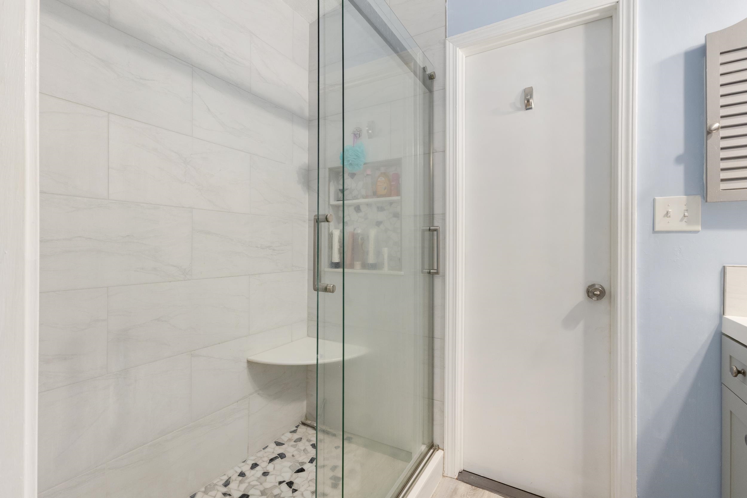 2220 Franklin Circle