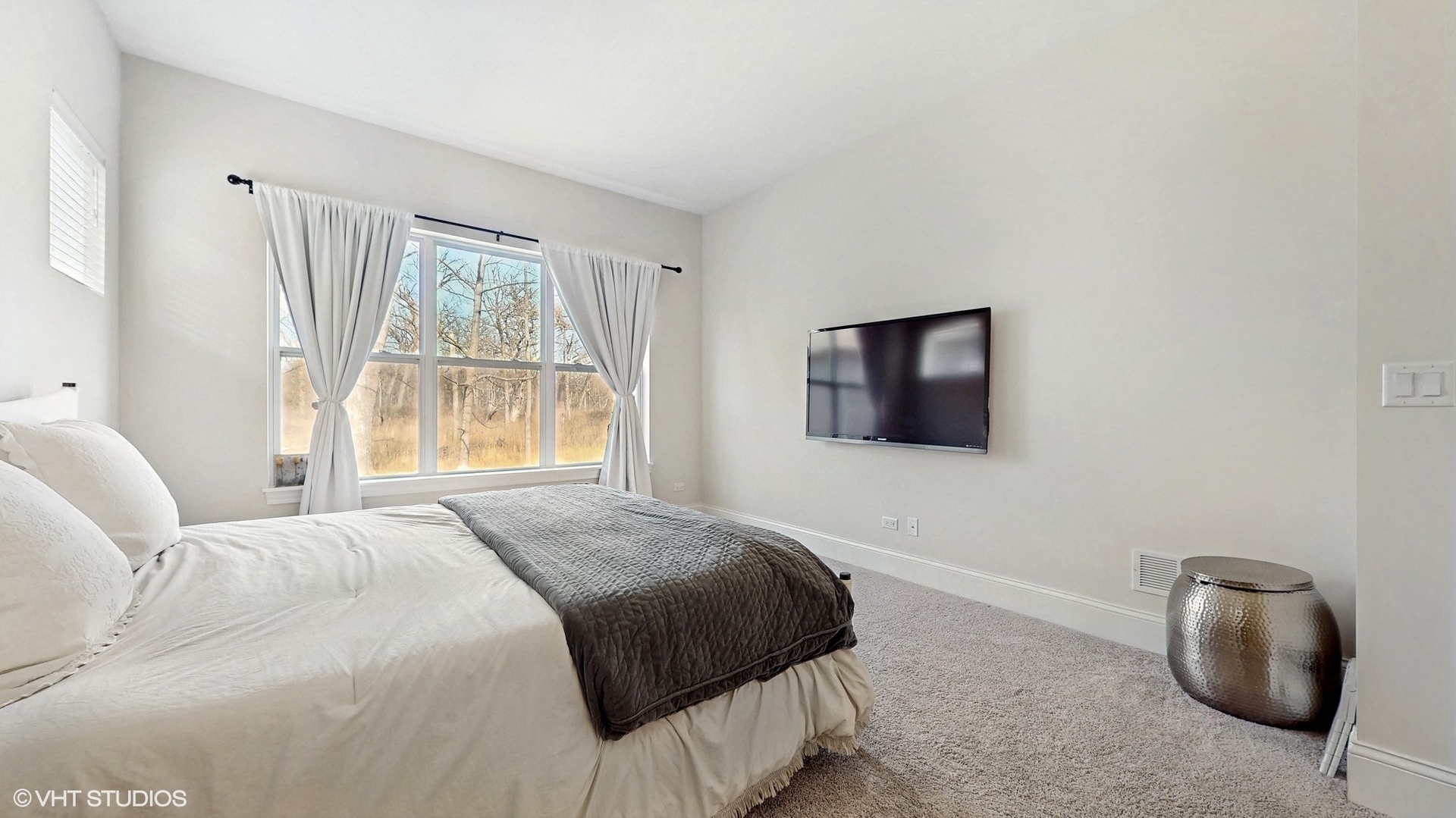 1040 Ironwood Court