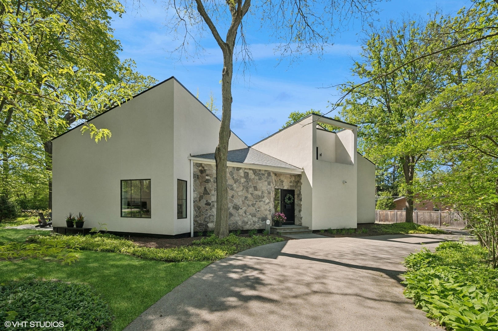 938 Old Green Bay Road