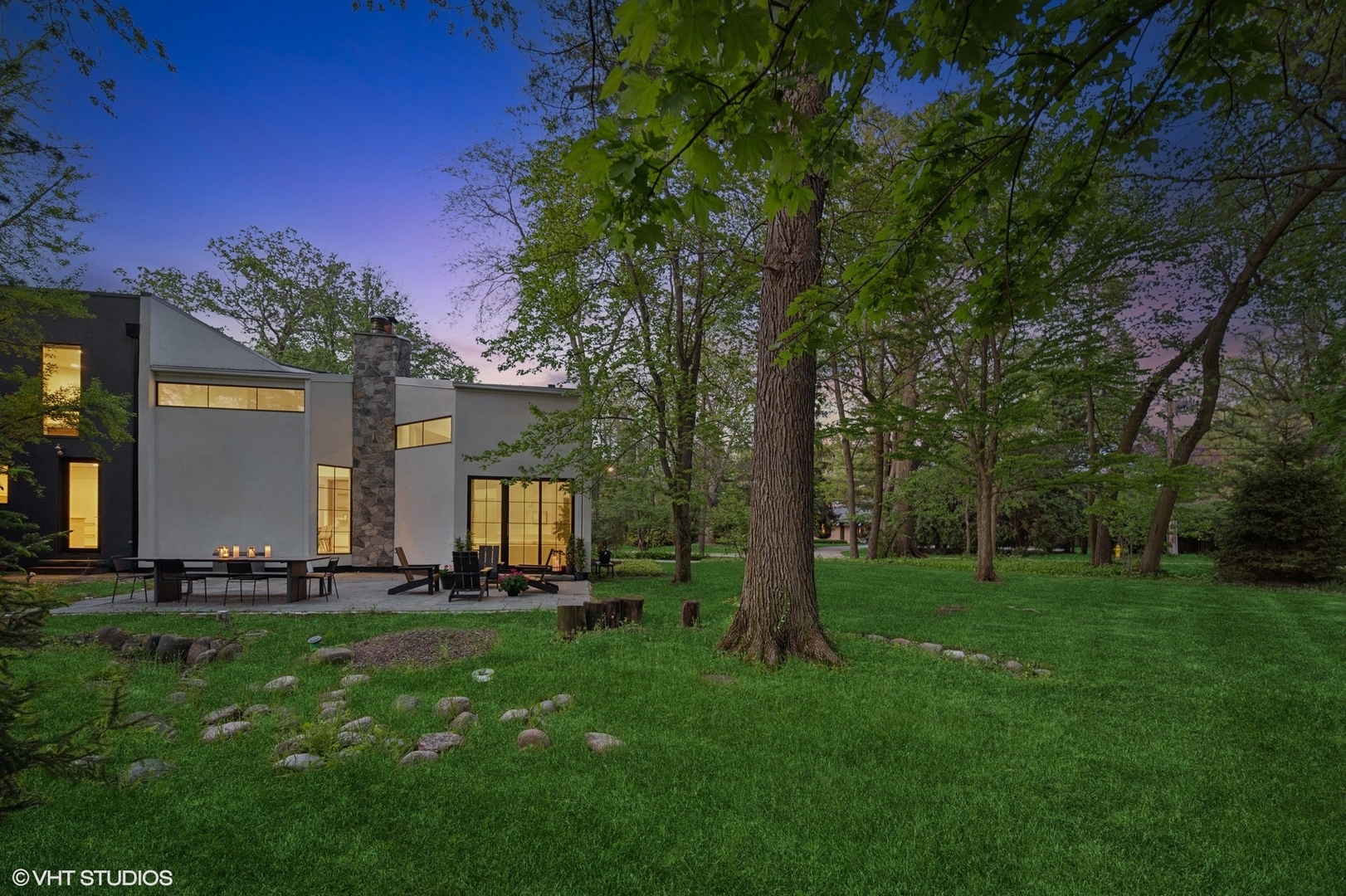 938 Old Green Bay Road