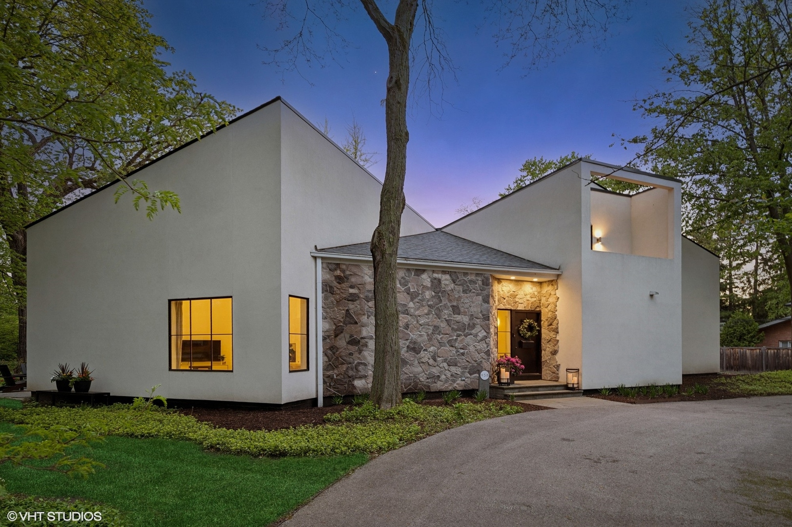 938 Old Green Bay Road