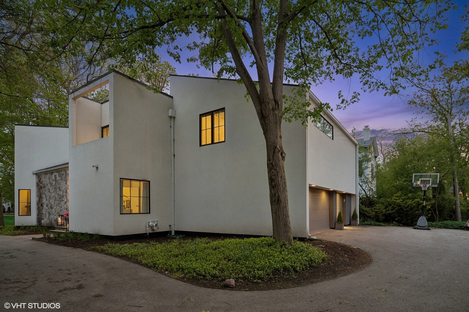 938 Old Green Bay Road