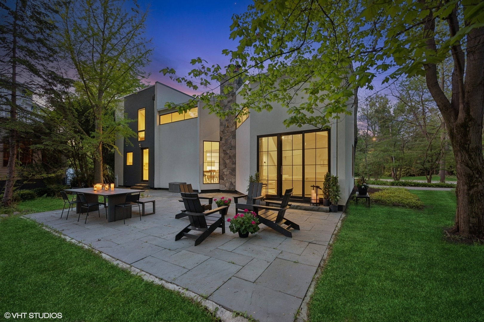 938 Old Green Bay Road