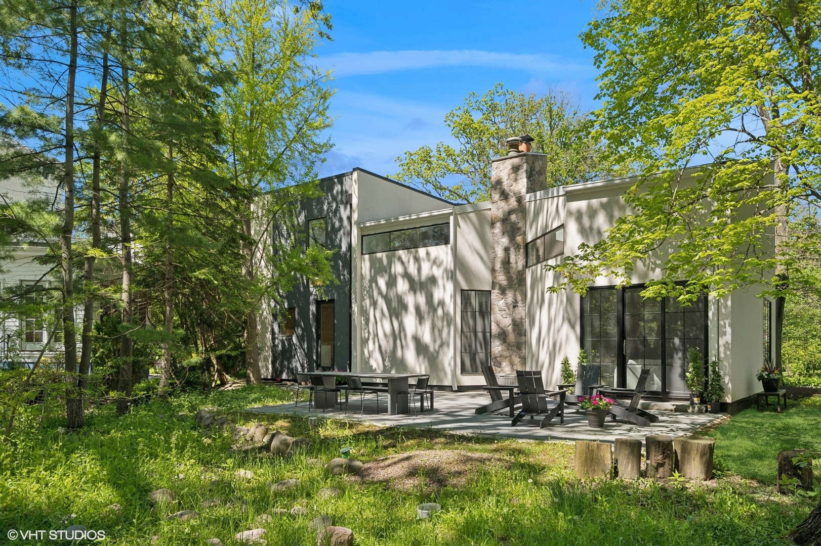938 Old Green Bay Road