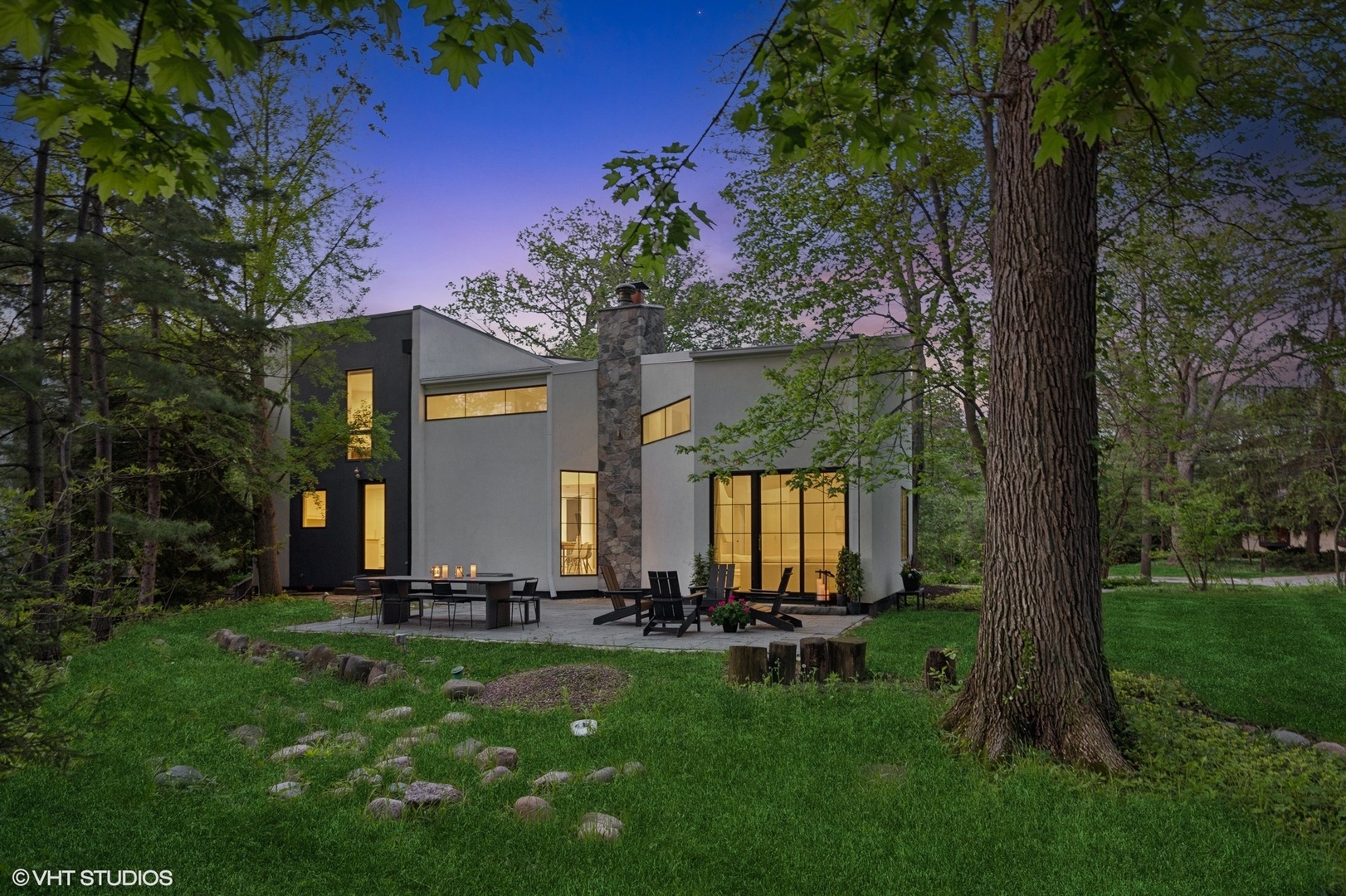 938 Old Green Bay Road