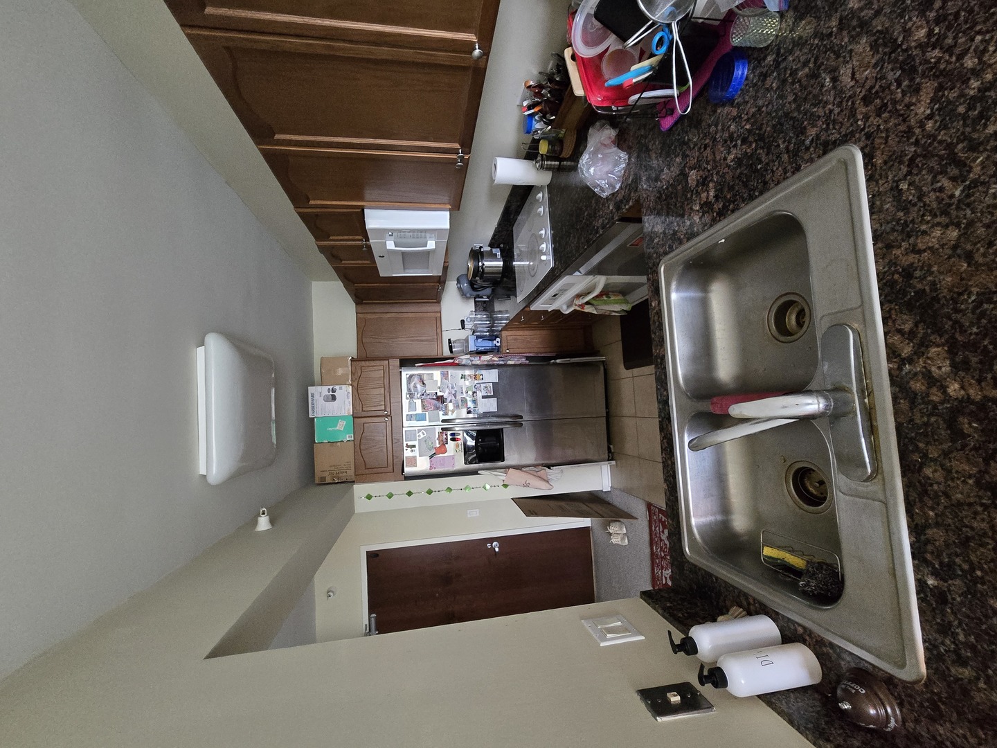 807 DAVIS Street Unit: 1002