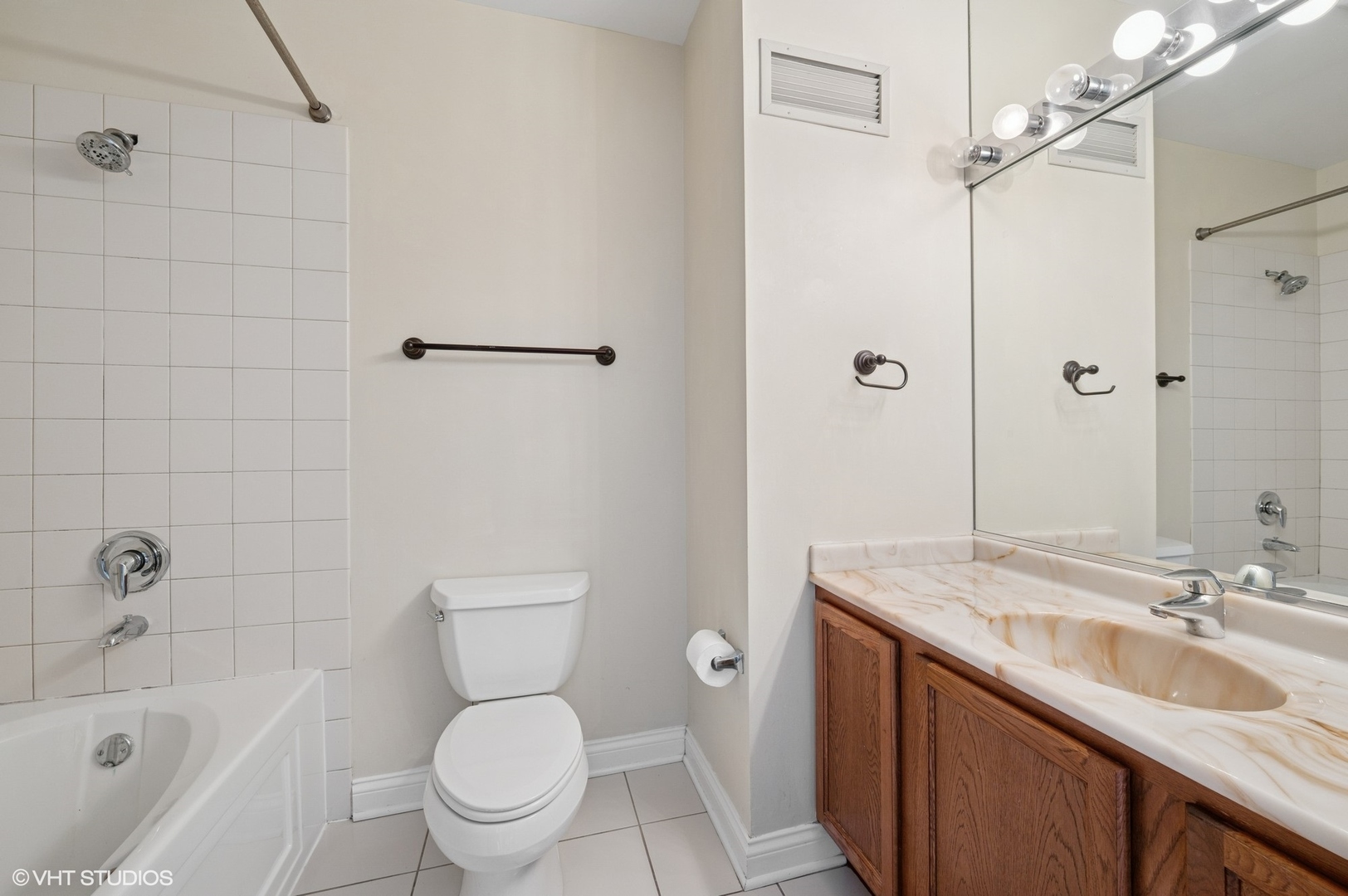 8 W Monroe Street Unit: 1907