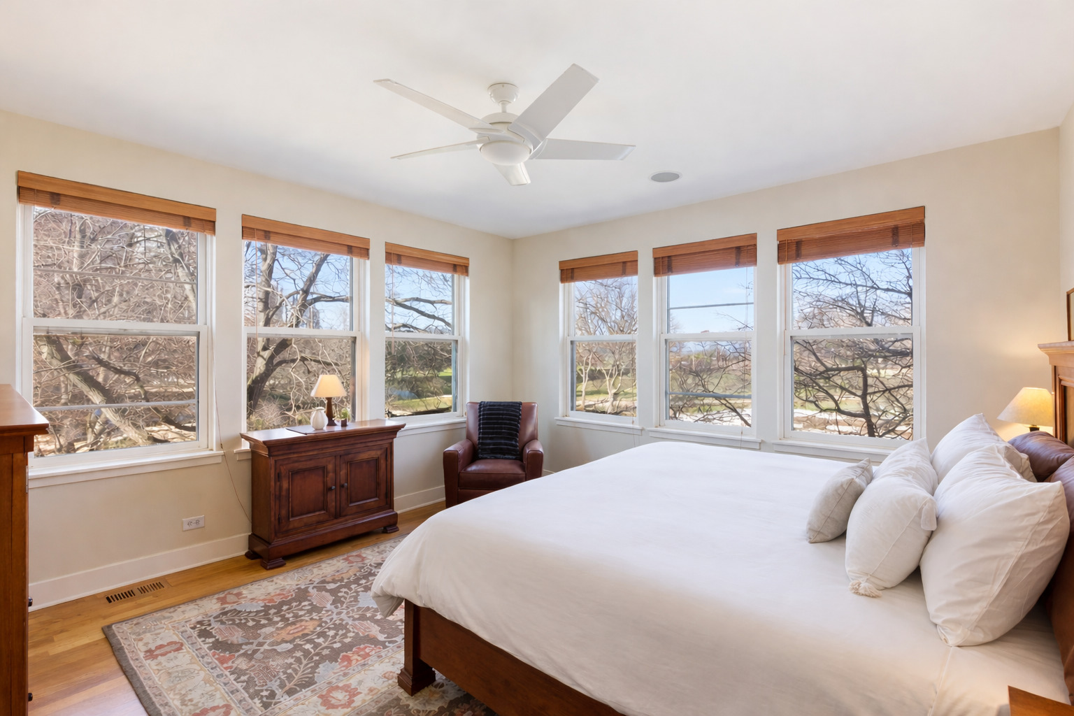 950 W Berwyn Avenue Unit: 9