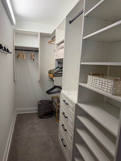 1738 Chicago Avenue Unit: 402