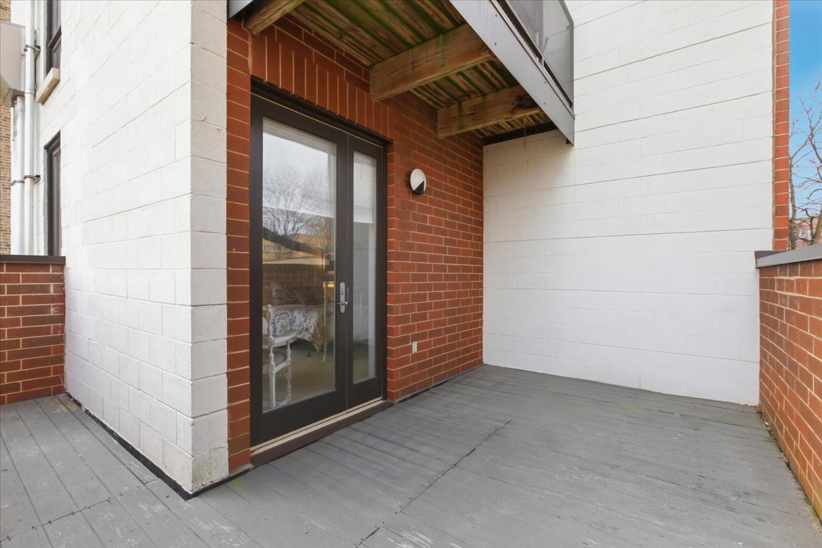 2515 Prairie Avenue Unit: 1E
