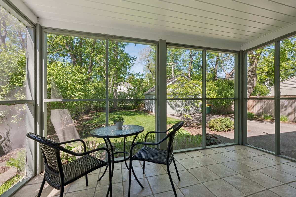 346 Lagoon Drive