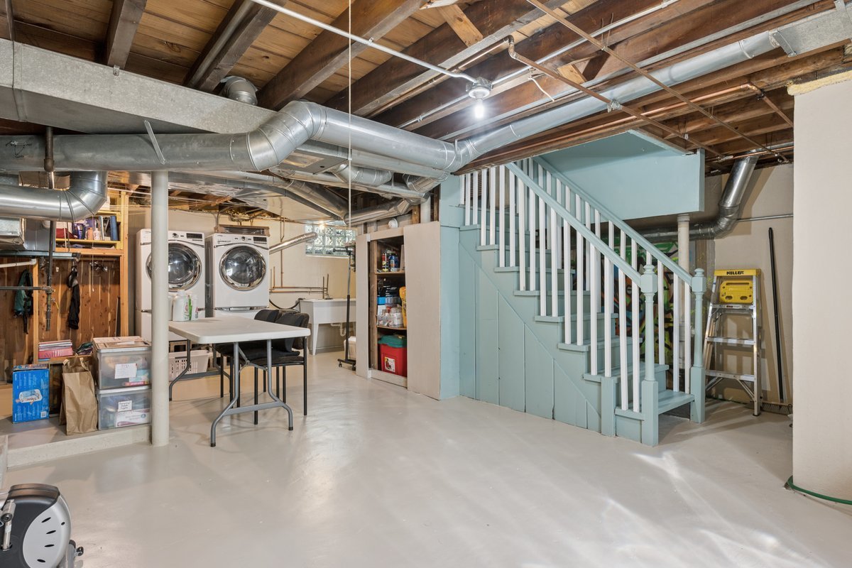 346 Lagoon Drive